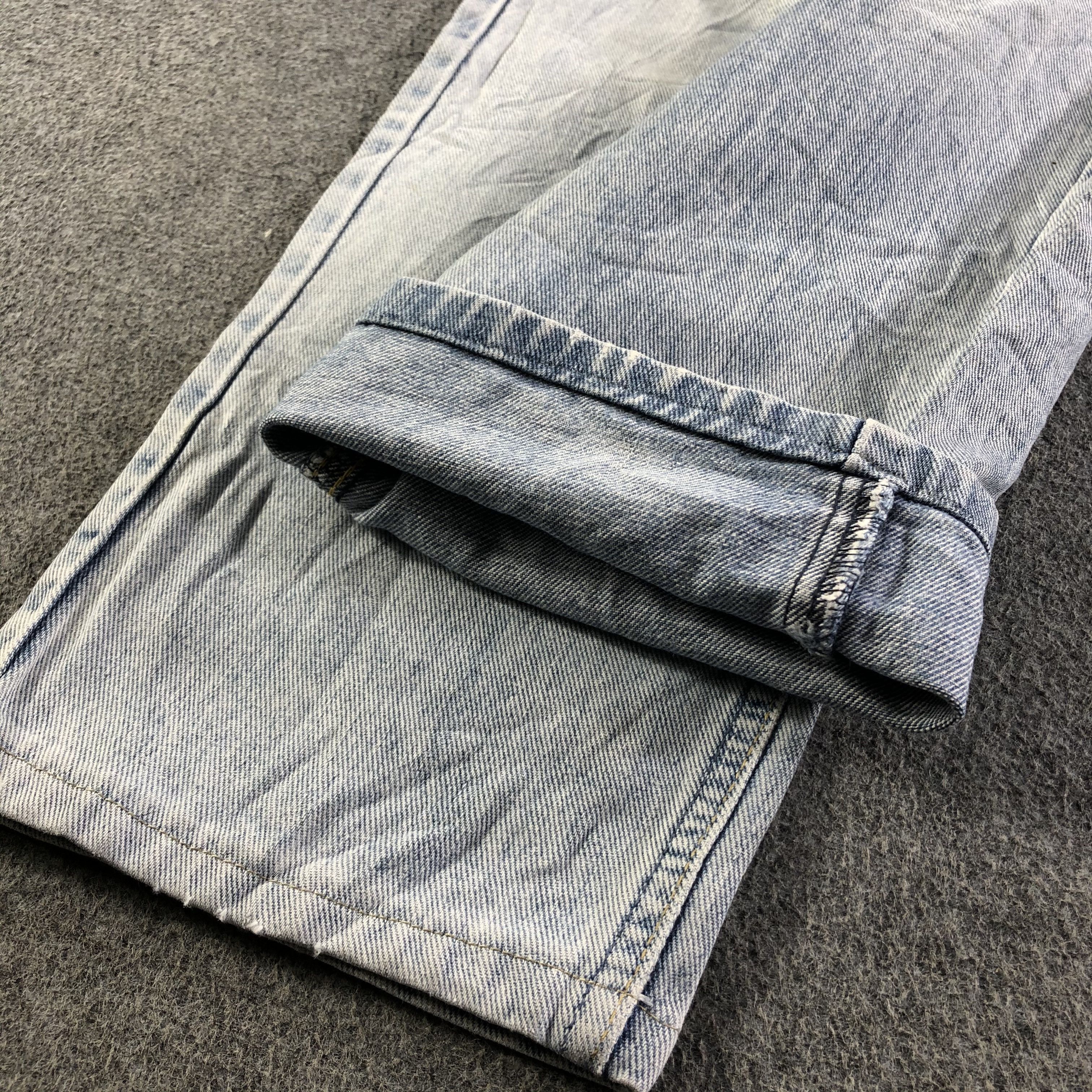 Lee Vintage Light Wash Lee Jeans-J3574 Size US 31 - 7 Thumbnail