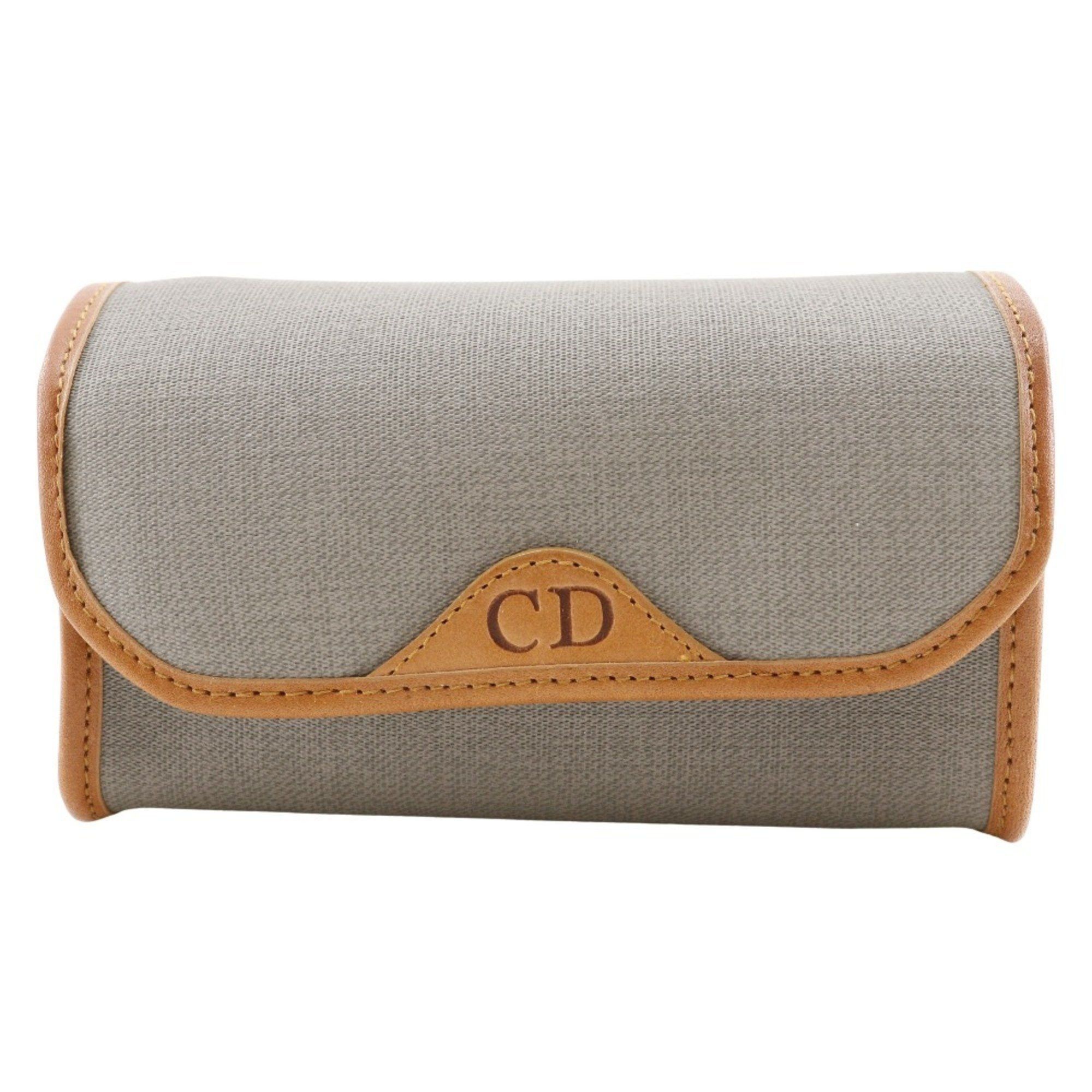 Dior Christian Dior CD logo pouch, novelty, gray, PVC, made in Spain, magnetic, logo, for women Size ONE SIZE - 1 Thumbnail