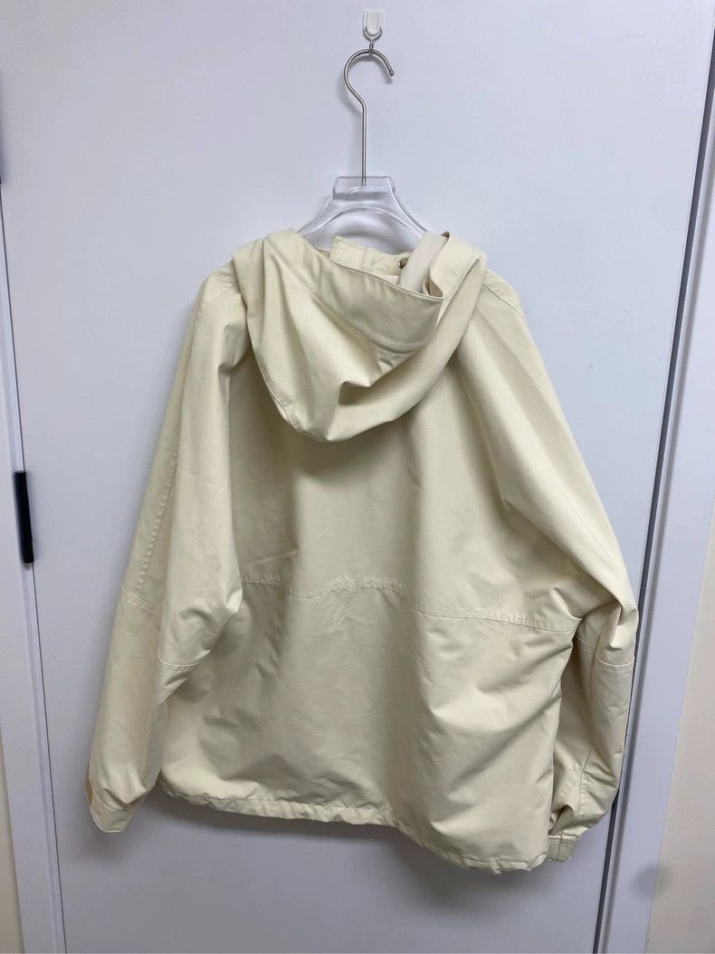 Gucci Gucci Beige half-zipped windbreaker jacket Size US M / EU 48-50 / 2 - 2 Thumbnail