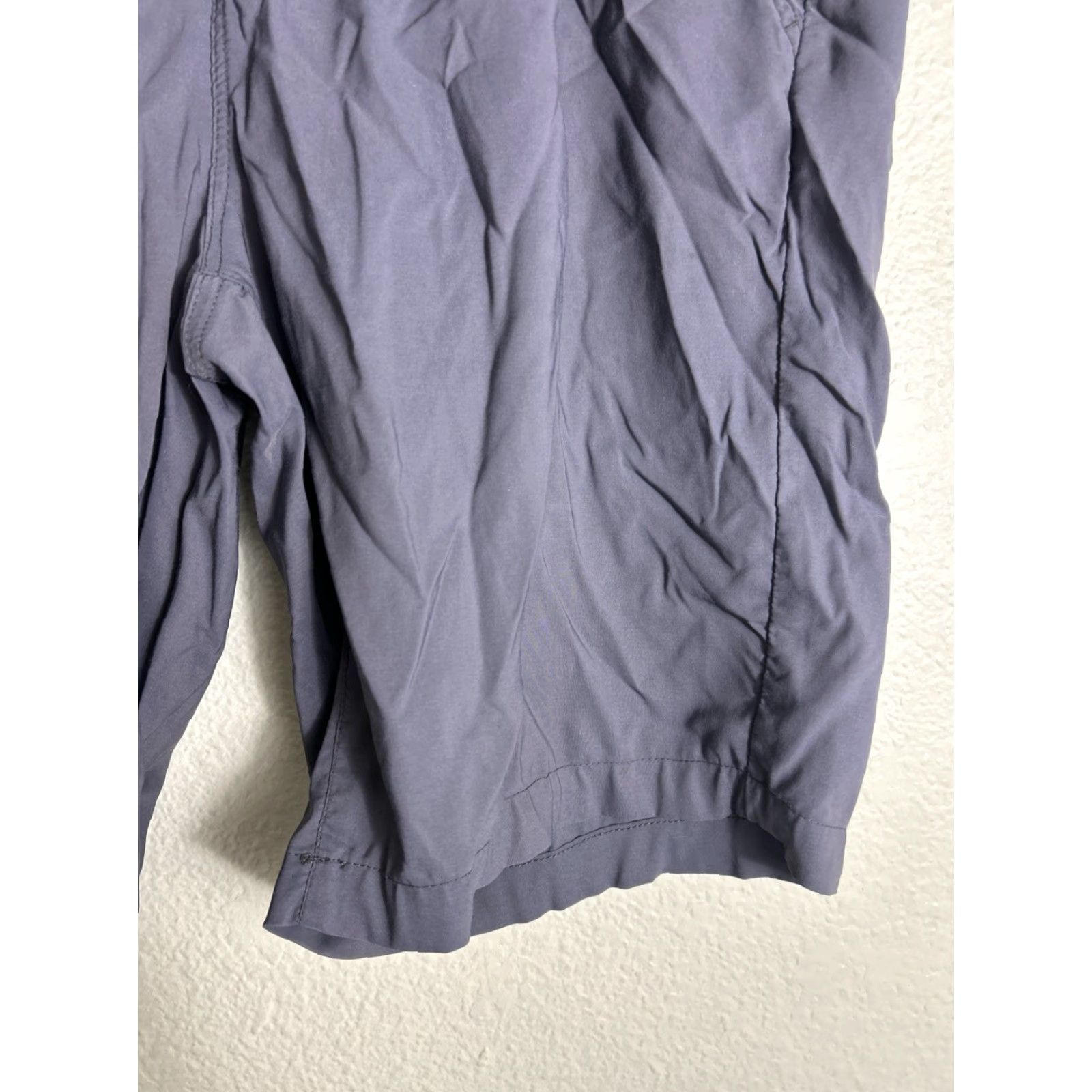 Eddie Bauer Eddie Bauer Mens Cargo Shorts Nylon Gray 38x10 Regular Size Mens Hiking Storage Pocket Size US 38 / EU 54 - 5 Thumbnail
