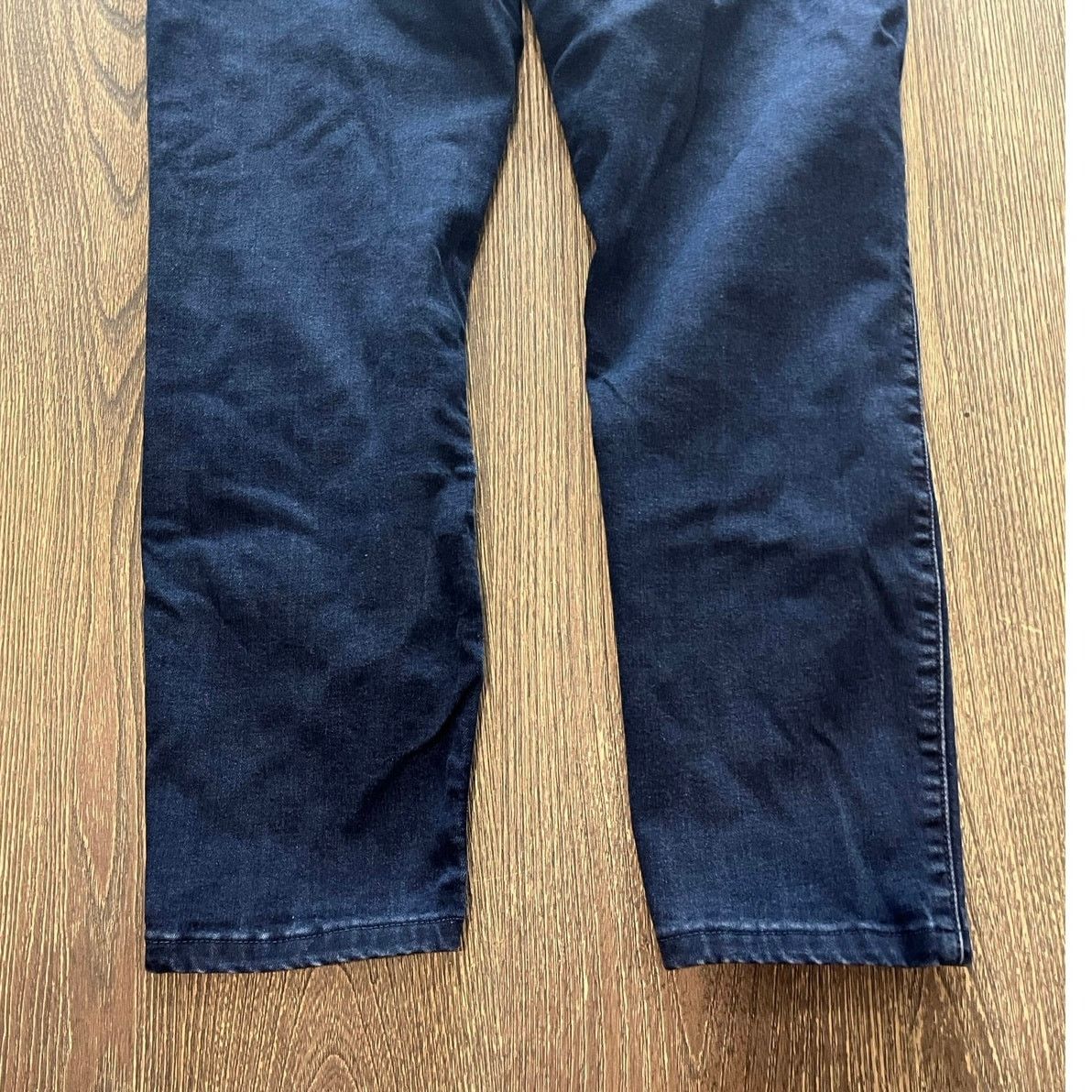 7 For All Mankind 7 For All Mankind The Skinny Jeans Mid Rise Denim Size 27 Size 27" / US 4 / IT 40 - 13 Thumbnail
