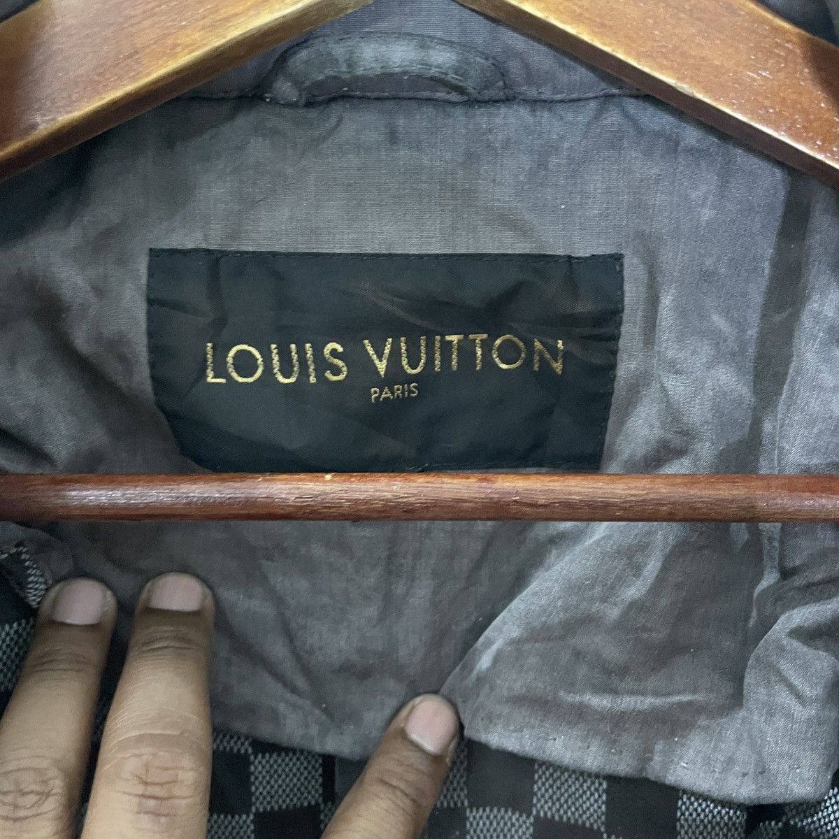 Louis Vuitton Vintage Louis Vuitton Distressed Jacket Size US L / EU 52-54 / 3 - 8 Thumbnail