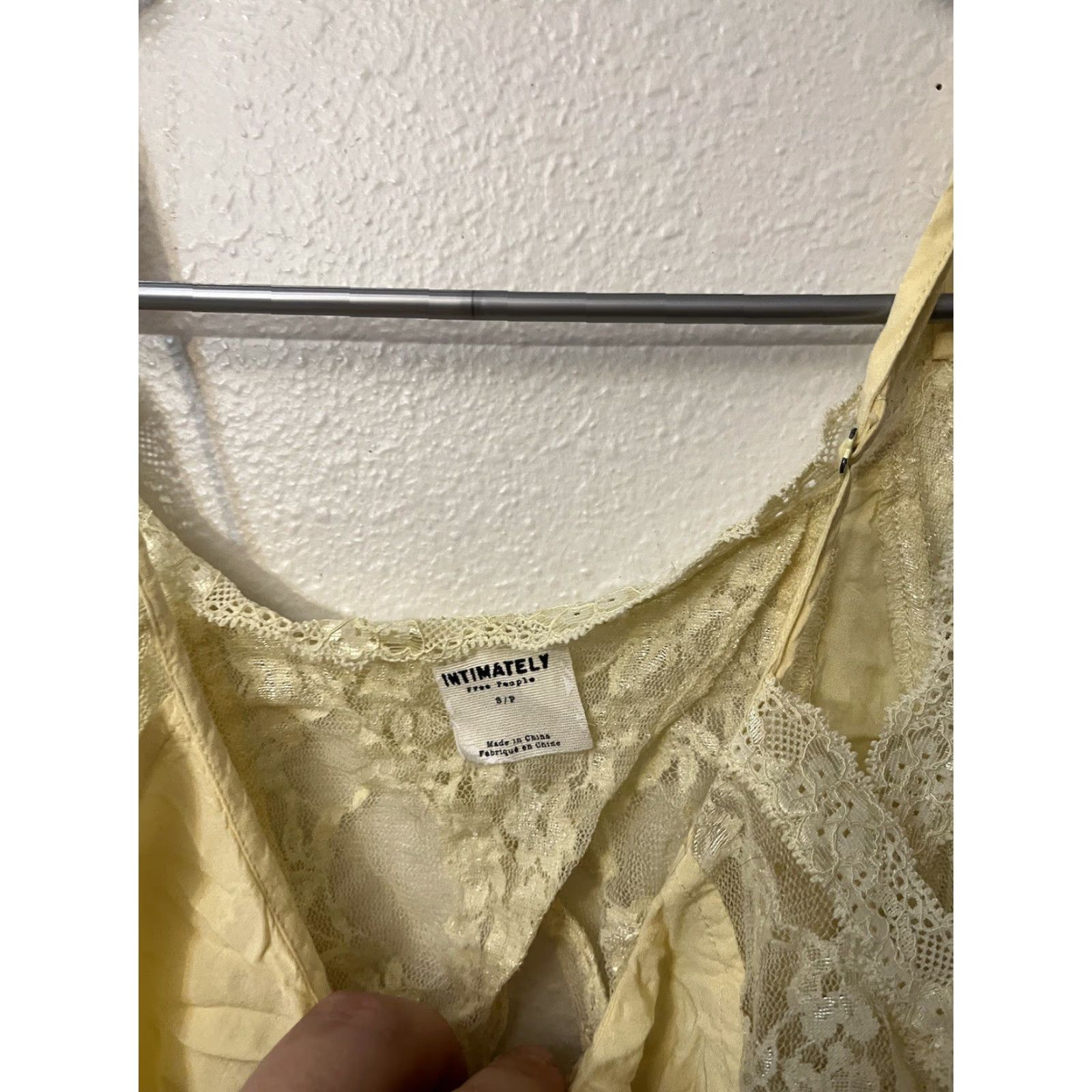 Free People Free People Camisole Tank Yellow S Women Sleeveless Square Neck Strappy Top Shirt? Size S / US 4 / IT 40 - 2 Thumbnail