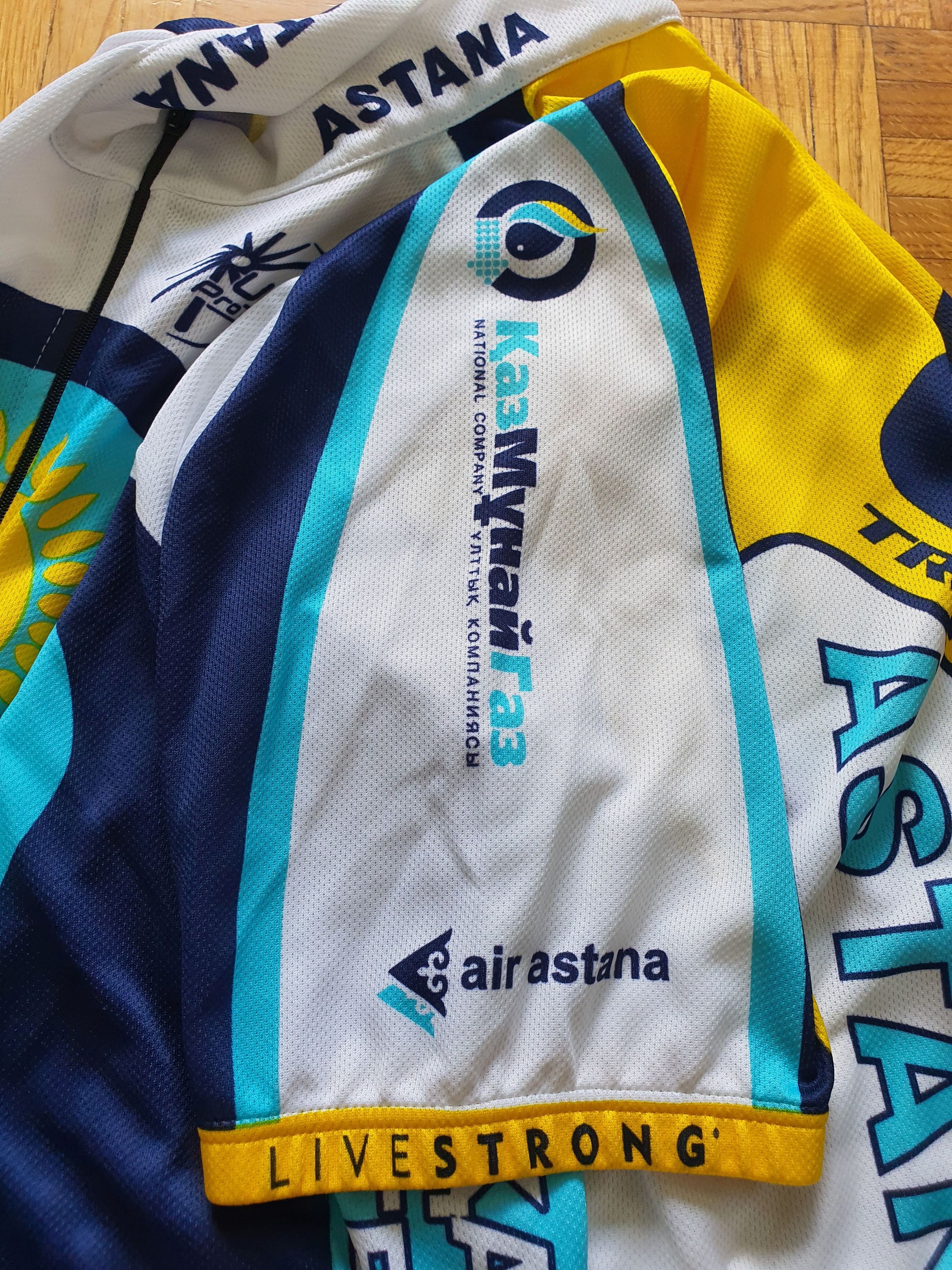 Bicycle BONTRAGER - Vintage Cycling (2009) - Trek Astana Team Size US XXL / EU 58 / 5 - 10 Thumbnail
