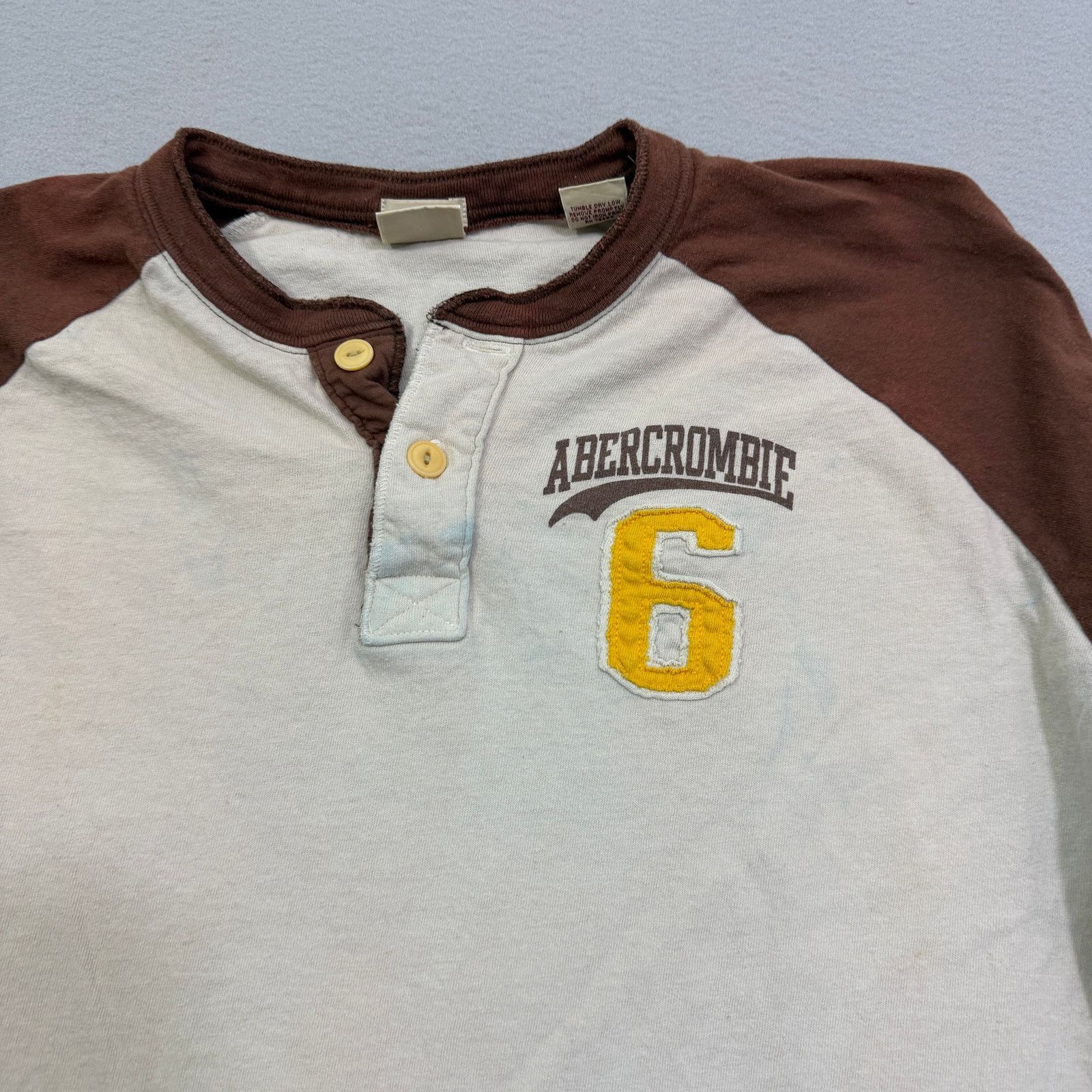 Abercrombie & Fitch Abercrombie & Fitch Henley Muscle Shirt Men's XL White Size US XL / EU 56 / 4 - 3 Thumbnail