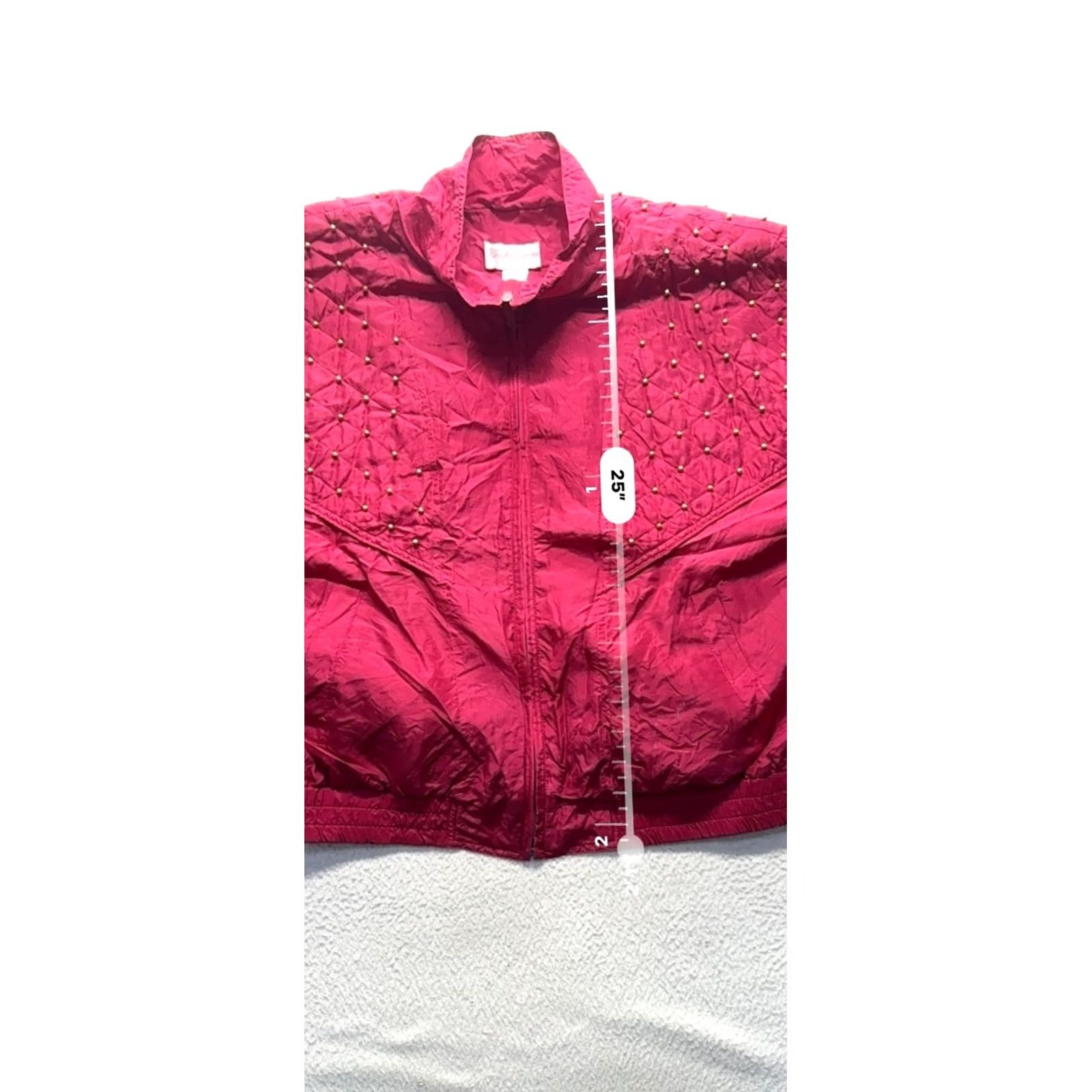 Vintage Rhoda Lynne Quilted Silk Bomber Jacket Womens L Magenta Quilted Gold Stud Embellishments All Season Vintage? Size L / US 10 / IT 46 - 6 Thumbnail