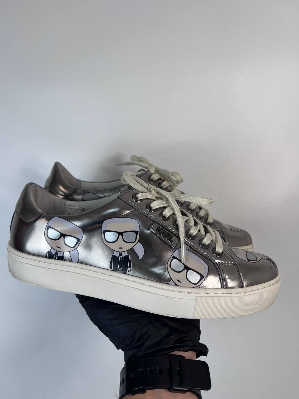 Karl Lagerfeld KARL LAGERFELD SNEAKERS METALLIC SILVER LOGO WOMENS SIZE 38 Size US 7 / IT 37 - 2 Thumbnail