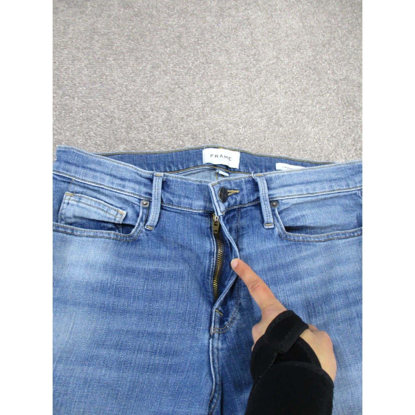 Frame FRAME Jeans Mens 30 Athletic Light Wash Denim Zip 33 Inseam Stains Tapered Regular Blue 2010s Mens Size US 30 / EU 46 - 3 Thumbnail
