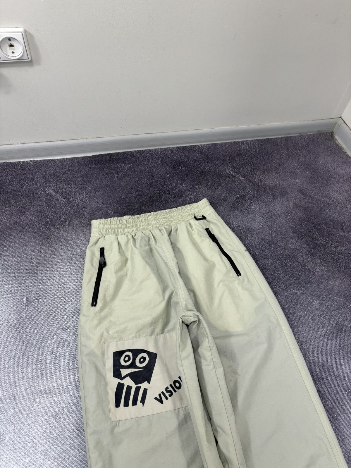 Japanese Brand Vintage Vision Y2K Beige Japanese Hype Baggy Nylon Pants Size US 34 / EU 50 - 7 Thumbnail