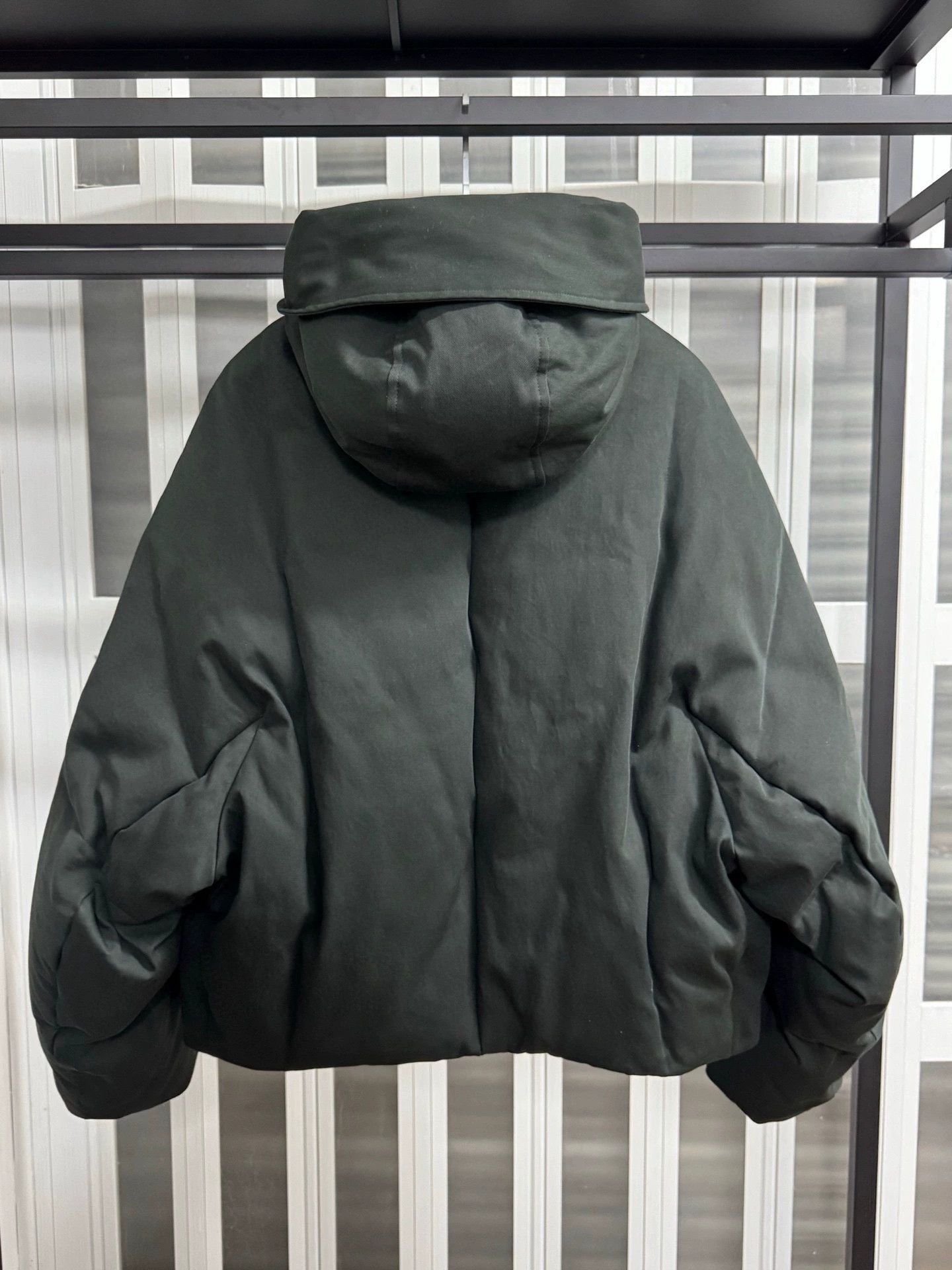 Bottega Veneta Bottega Veneta Men's Hooded Down Jacket Green Size US XS / EU 42 / 0 - 5 Thumbnail
