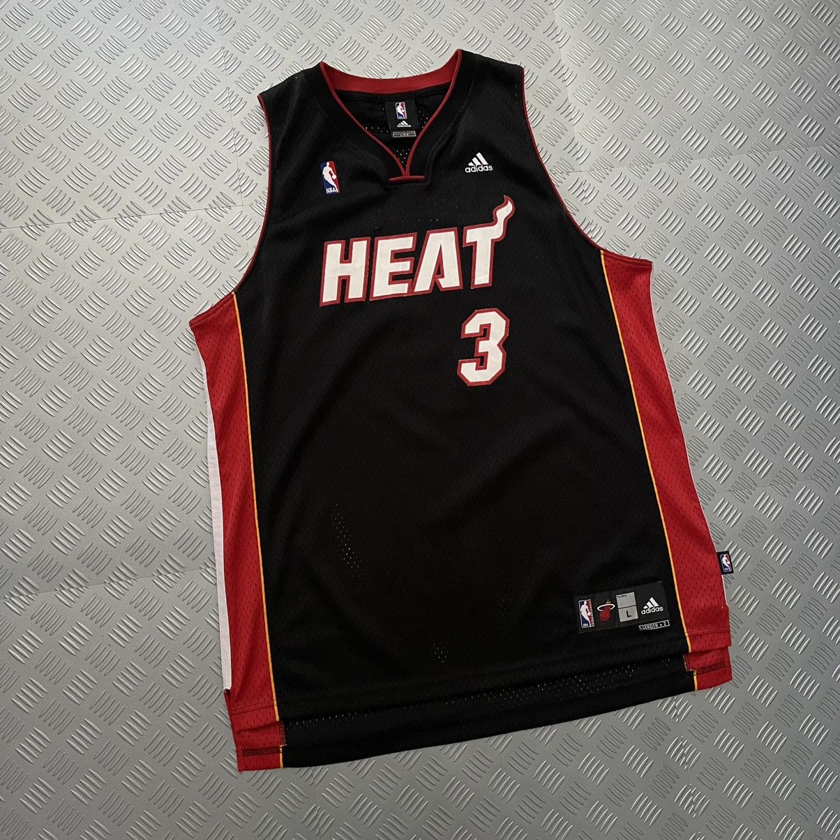 Adidas × NBA × Vintage Adidas Swingman Miami Heats #3 Dwyane Wade NBA Jersey Size US L / EU 52-54 / 3 - 3 Thumbnail
