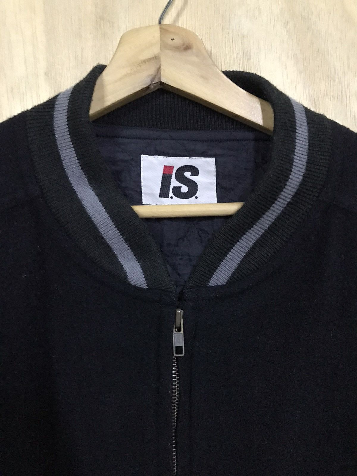 Issey Miyake Vintage 80’s Issey Miyake Leather Sleeve Varsity Jackets Size US M / EU 48-50 / 2 - 5 Thumbnail