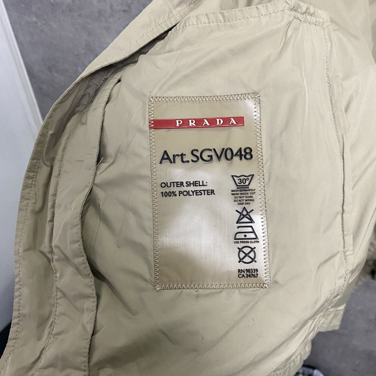 Prada Vintage Prada Red Tab Jacket Size US L / EU 52-54 / 3 - 14 Thumbnail