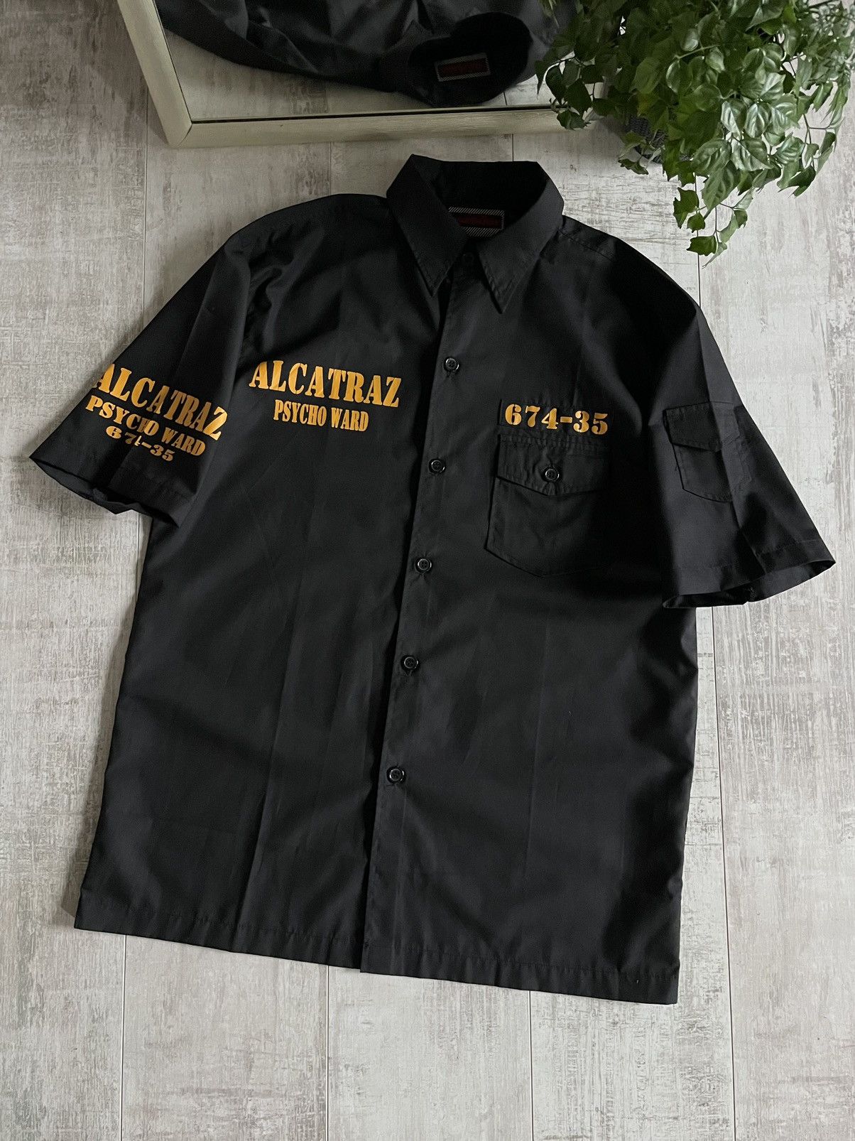 Japanese Brand × Vintage Vintage Alcatraz Psycho Ward Shirt 90’s Prison 674-35 RARE Size US L / EU 52-54 / 3 - 1 Thumbnail