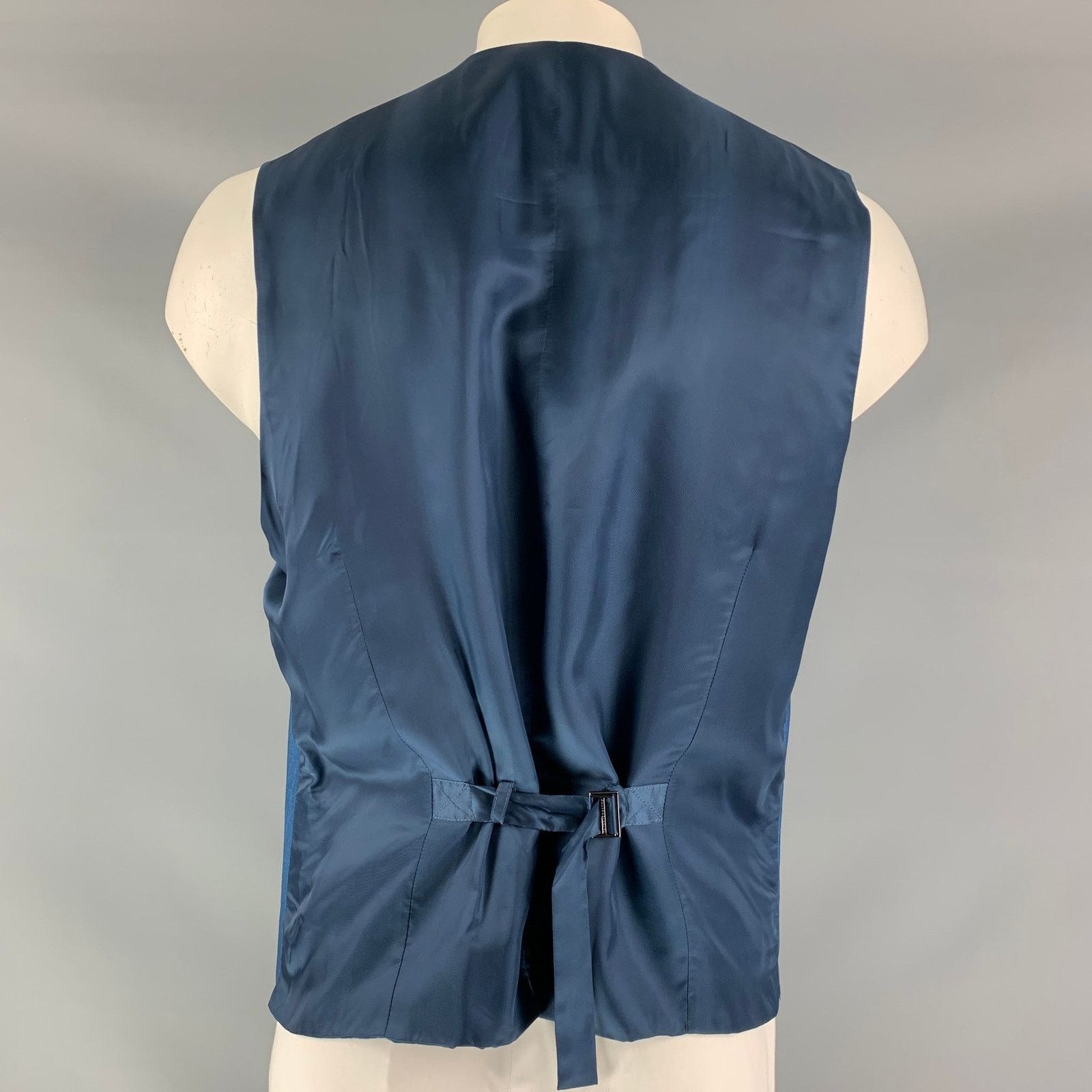 Dolce & Gabbana Size 46 Solid Wool & Mohair Buttoned Blue Vest Size 46R - 3 Thumbnail