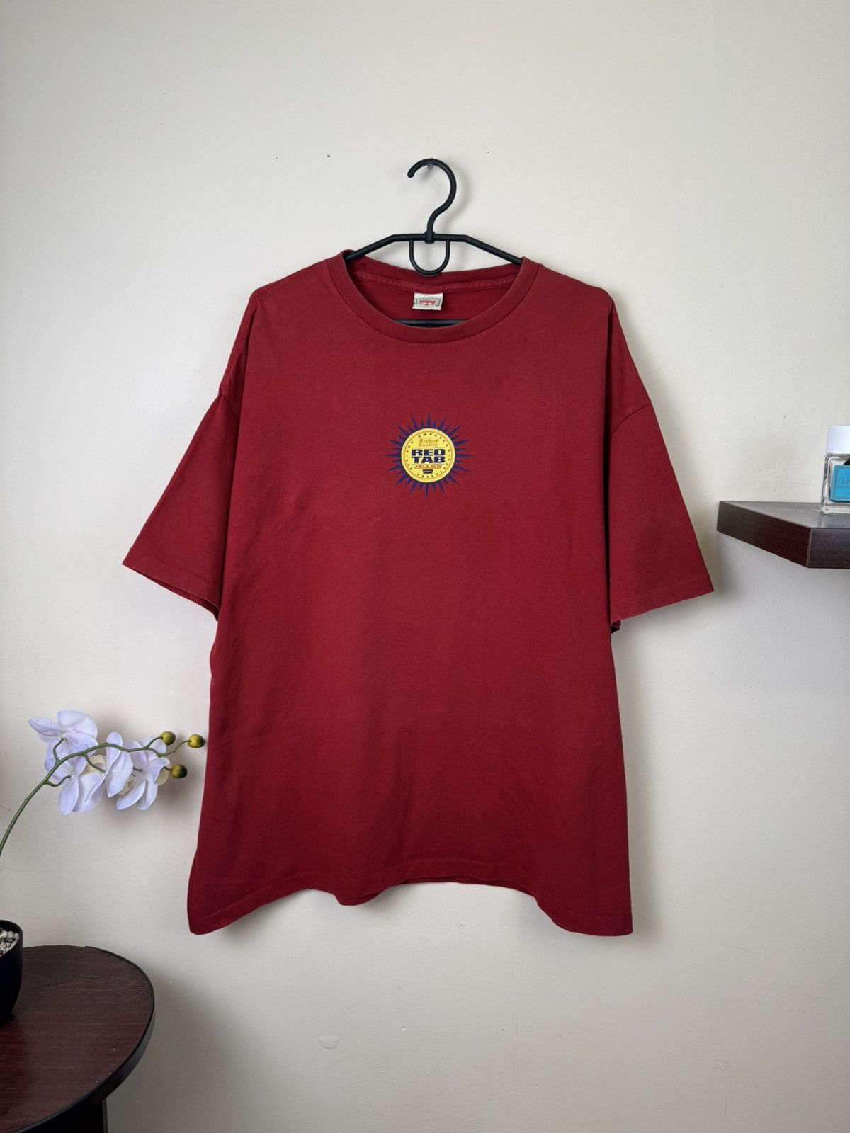 Levi's Vintage Levis T shirt Red Tab Red XL Streetwear Size US L / EU 52-54 / 3 - 8 Thumbnail