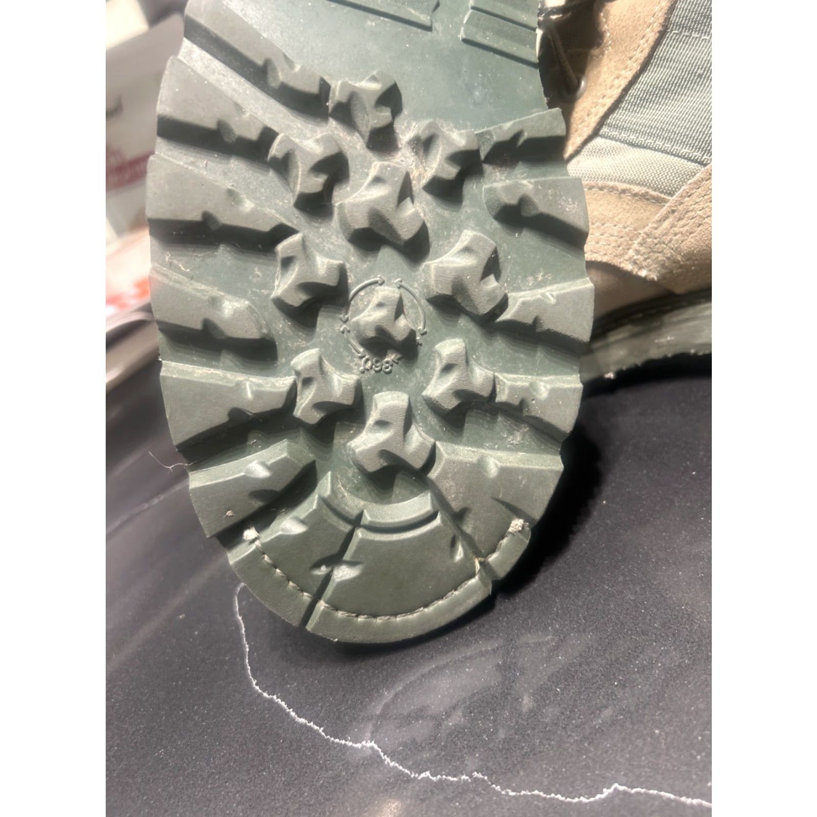 Vibram Vibram 8430 Military Boots Steel Toe Mondo Sage Green Suede Size 9 Men Combat USA Boots Size US 9 / EU 42 - 2 Thumbnail