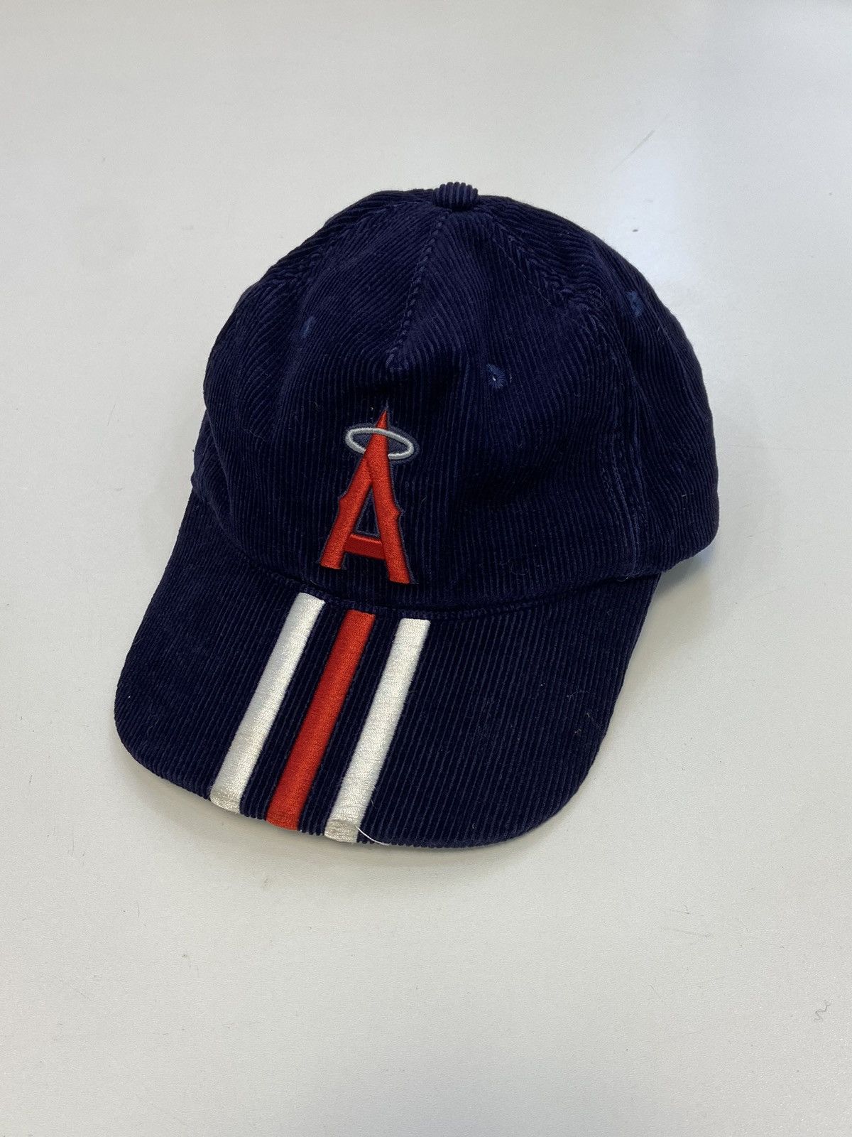 Vintage Vintage California Angels Adidas Cay 70’s Size ONE SIZE - 1 Thumbnail