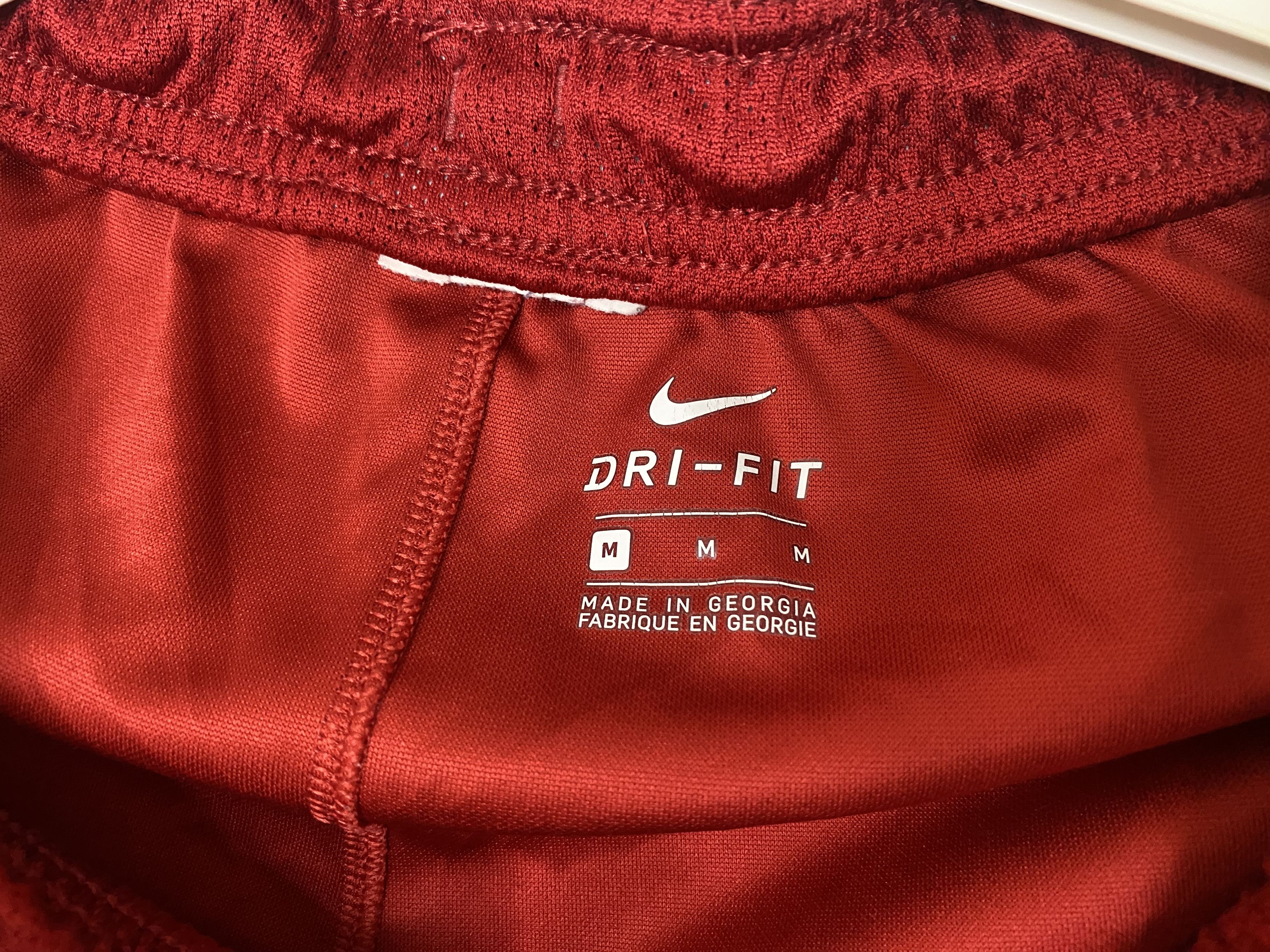 Nike LIVERPOOL 2023 2024 HOME FOOTBALL SOCCER SHORTS NIKE Size US 32 / EU 48 - 5 Thumbnail