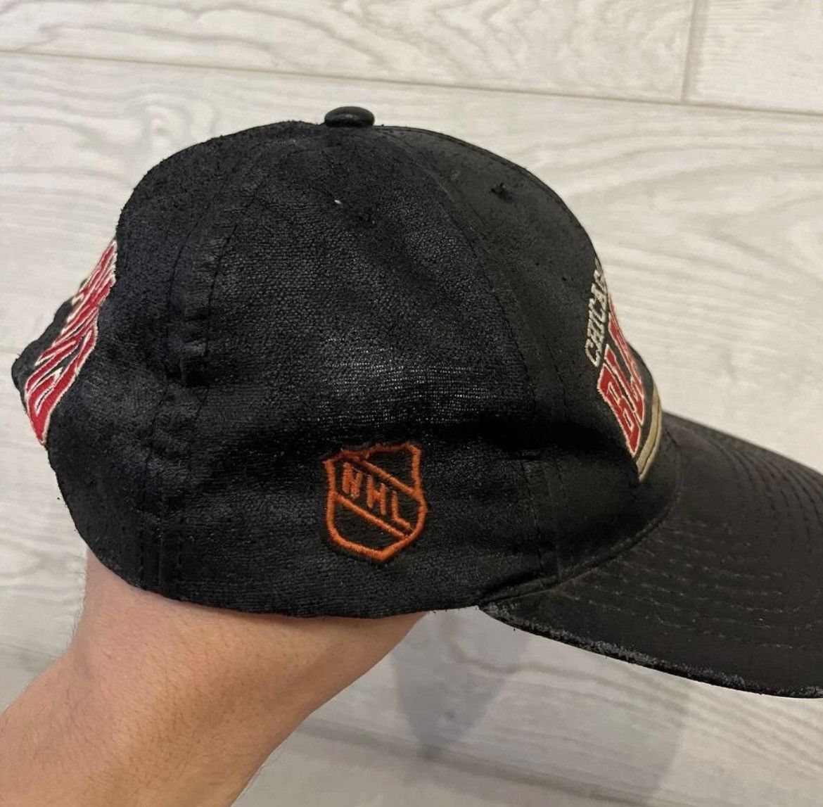NHL × Vintage Vintage Chicago Blackhawks NHL Cap – Inter Cap USA Size ONE SIZE - 5 Thumbnail