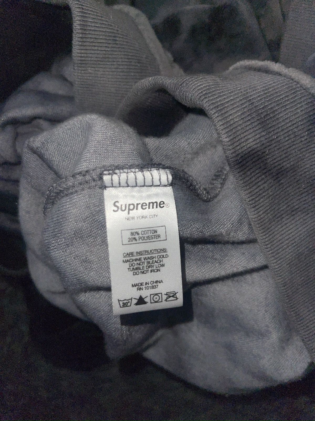 Supreme Long Sleeve Black Grey