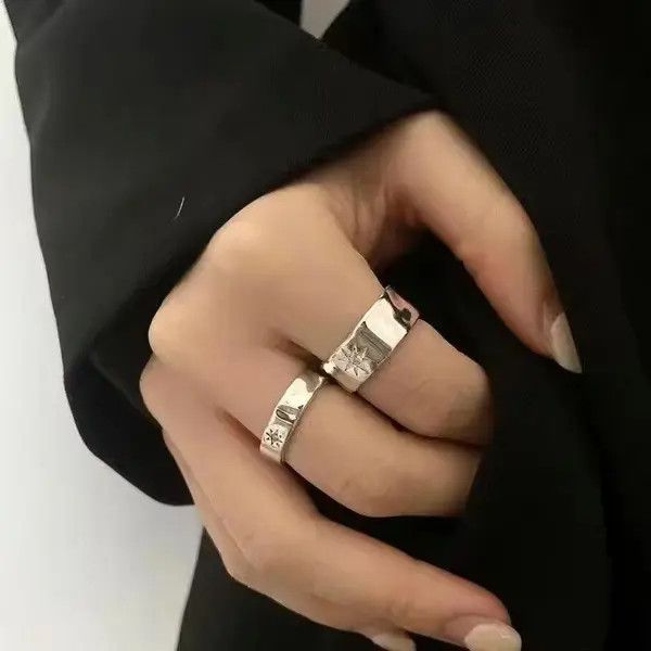 Other 2pcs Y2K Shiny Star Adjustable Ring Size ONE SIZE - 6 Thumbnail