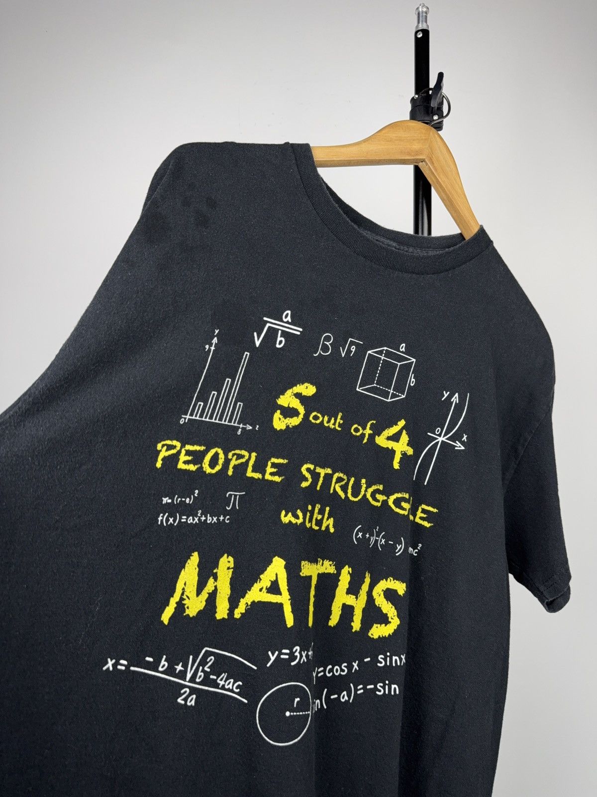 Vintage Vintage 00s Math Humor Graphic T-Shirt “5 Out of 4” Size US L / EU 52-54 / 3 - 5 Thumbnail