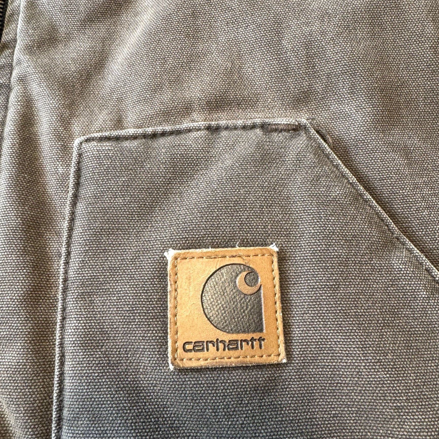 Carhartt VINTAGE Carhartt Duck Canvas Vest XL Union Railroad J V02 CHT Quilt Lined USA Men XL Brown Quilted Zipper Logo USMade Size US XL / EU 56 / 4 - 2 Thumbnail