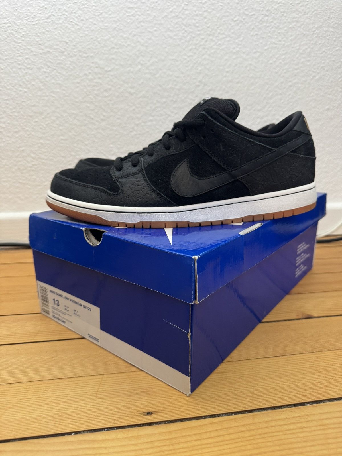 Nike Nike SB Dunk Low Nontourage US13 Size US 13 / EU 46 - 1 Thumbnail