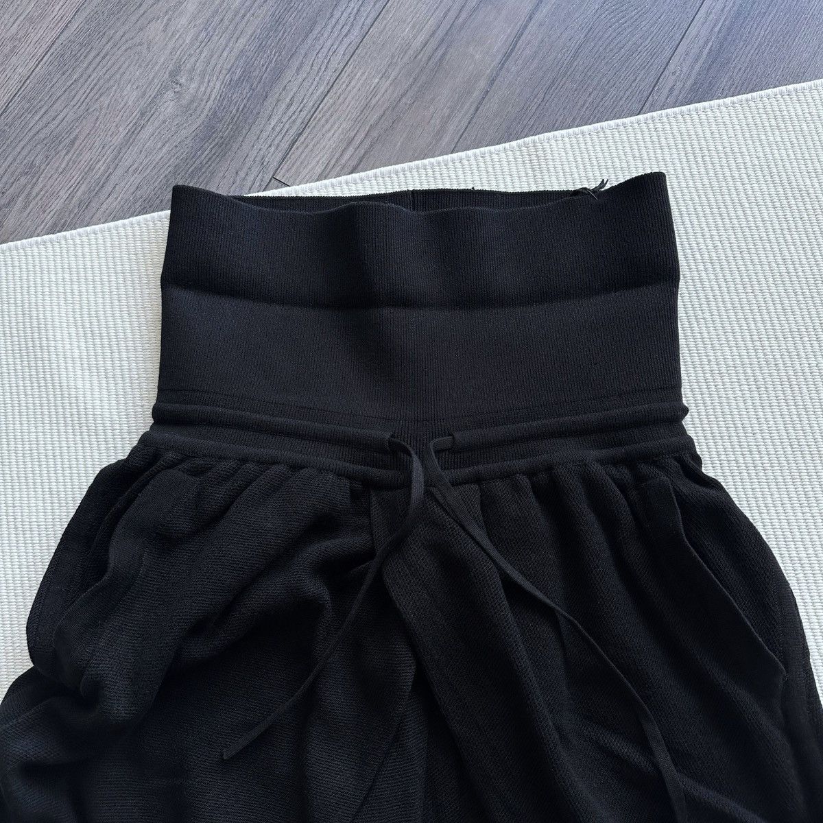 Nike Nike Every Stitch Considered High Waist Womens Black Shorts Size 30" / US 8 / IT 44 - 3 Thumbnail
