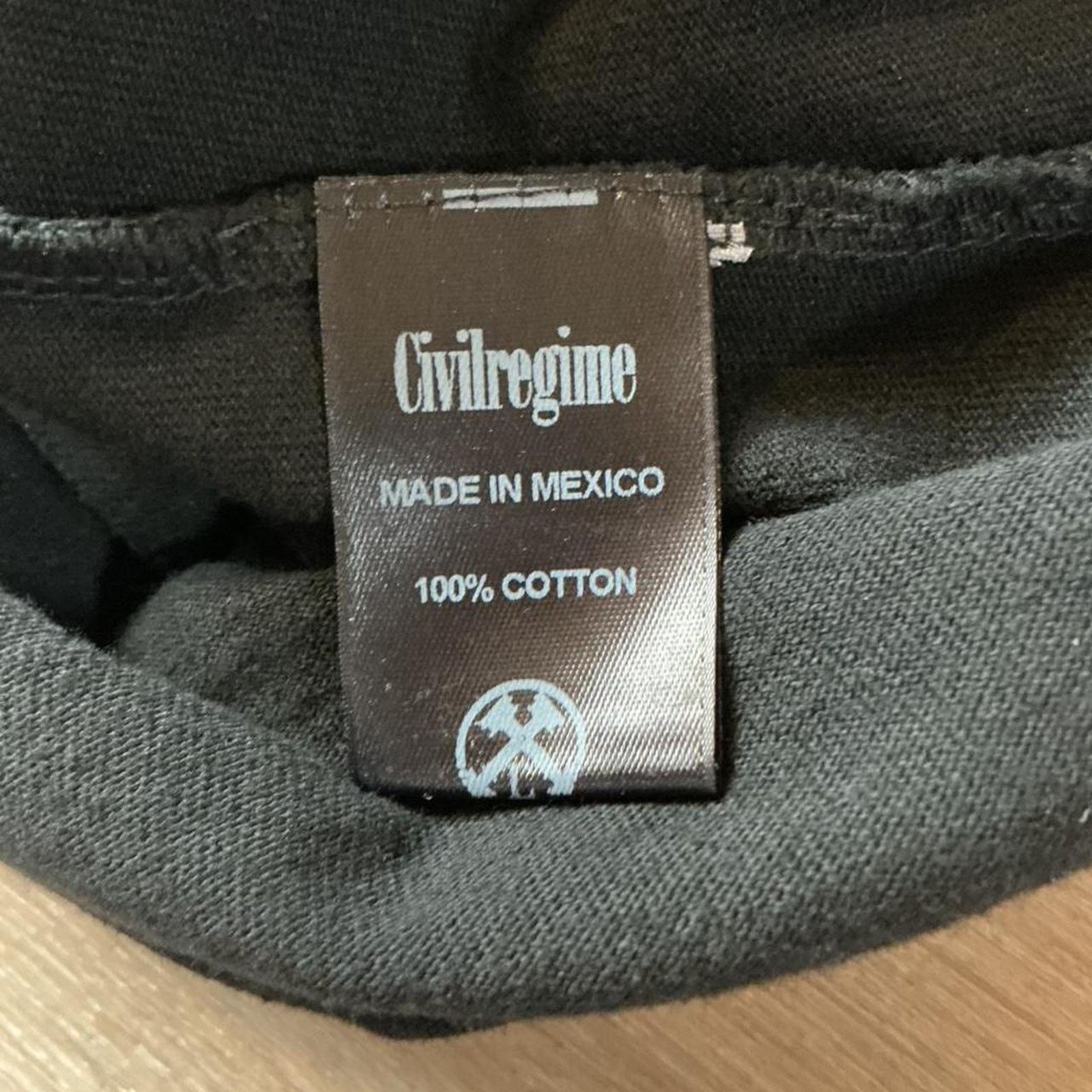 Civil Regime Civil regime x marvel wolverine Size US M / EU 48-50 / 2 - 5 Thumbnail