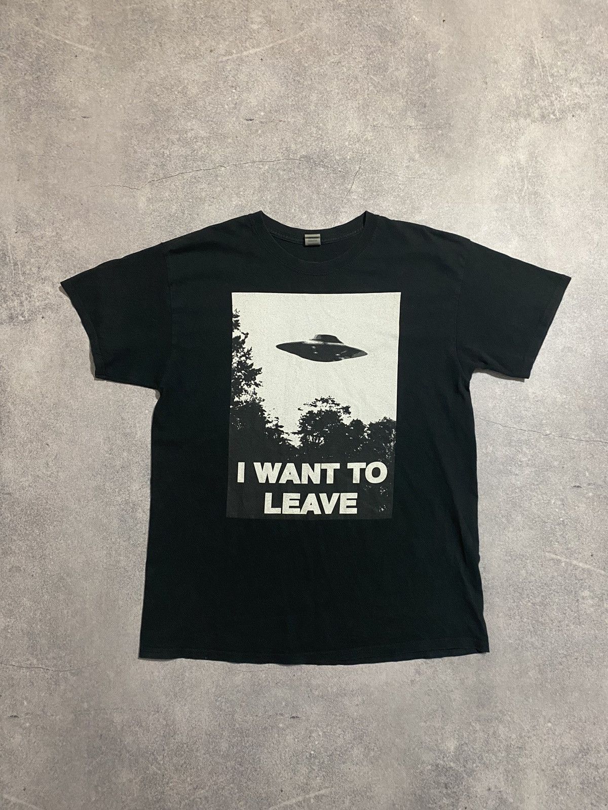 Gildan × Vintage I Want To Leave T Shirt UFO X Files Size US M / EU 48-50 / 2 - 1 Thumbnail