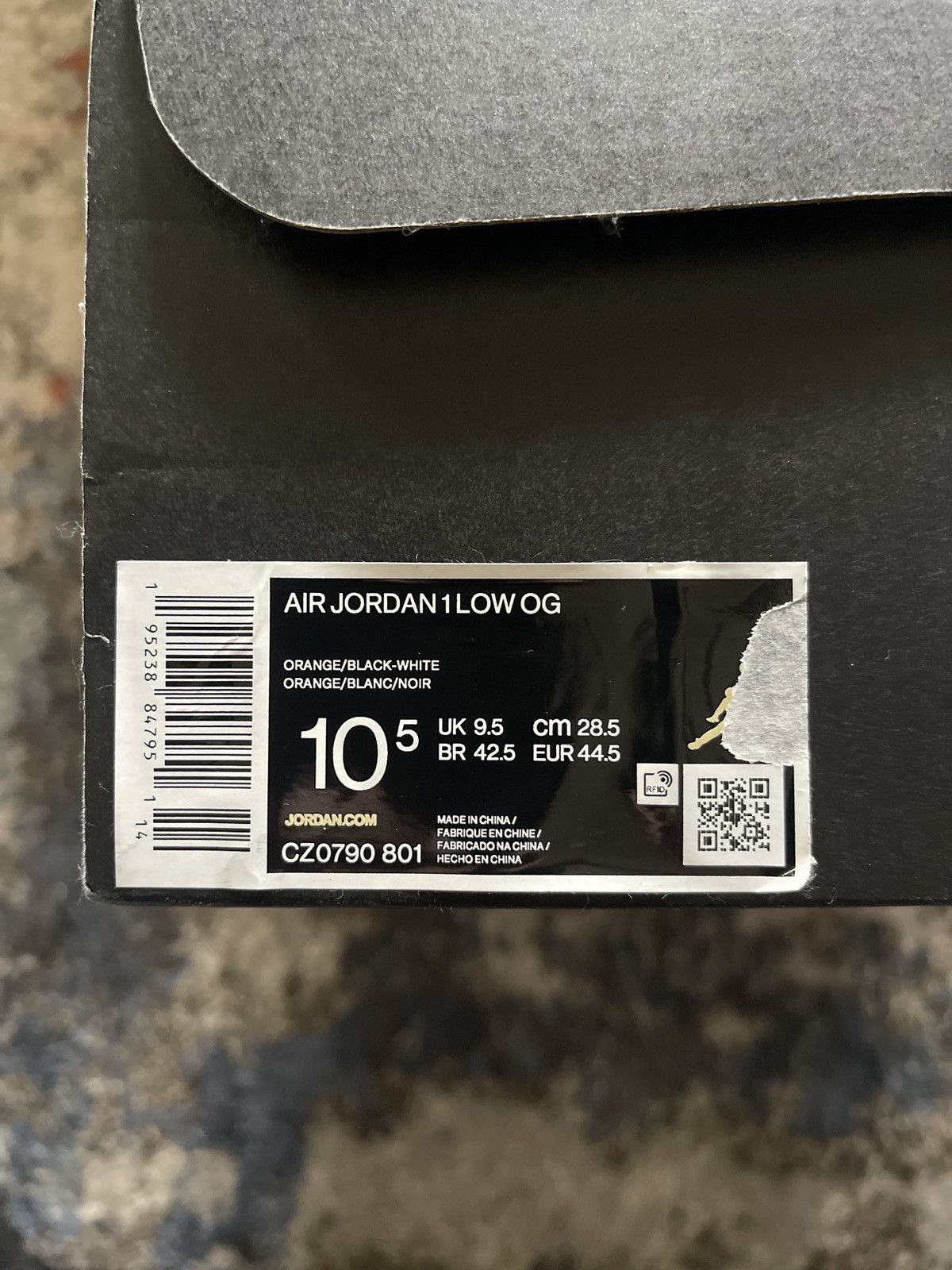 Jordan Brand Jordan 1 low starfish Size US 10.5 / EU 43-44 - 9 Thumbnail