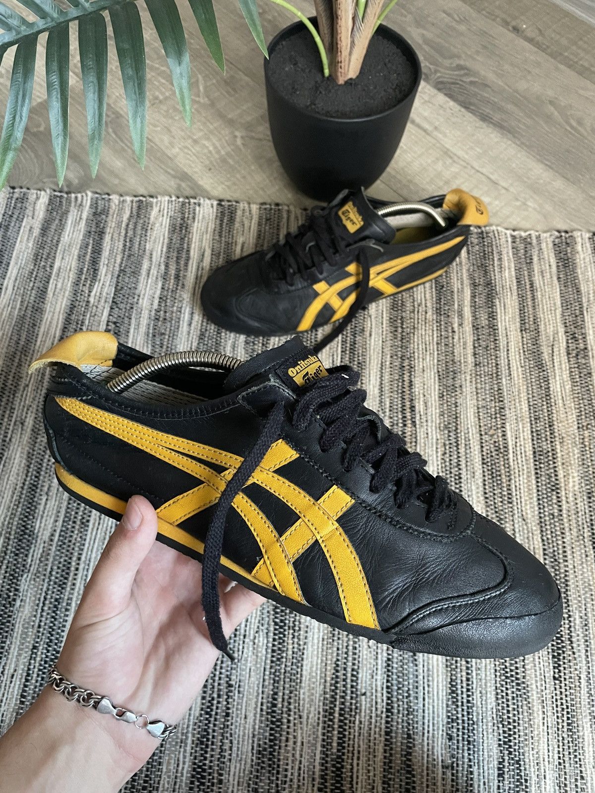 Asics × Onitsuka Tiger × Streetwear 🐯 Onitsuka Tiger Vintage Shoes Mexico  66 Kill Bill 9 42.5 | Grailed