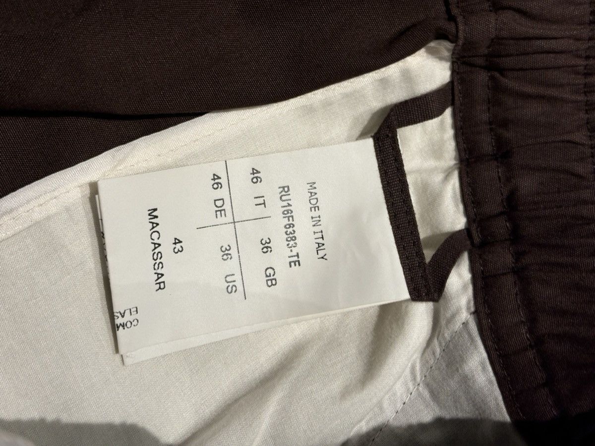 Rick Owens Rick Owen’s fw16 pod shorts Size US 32 / EU 48 - 5 Thumbnail