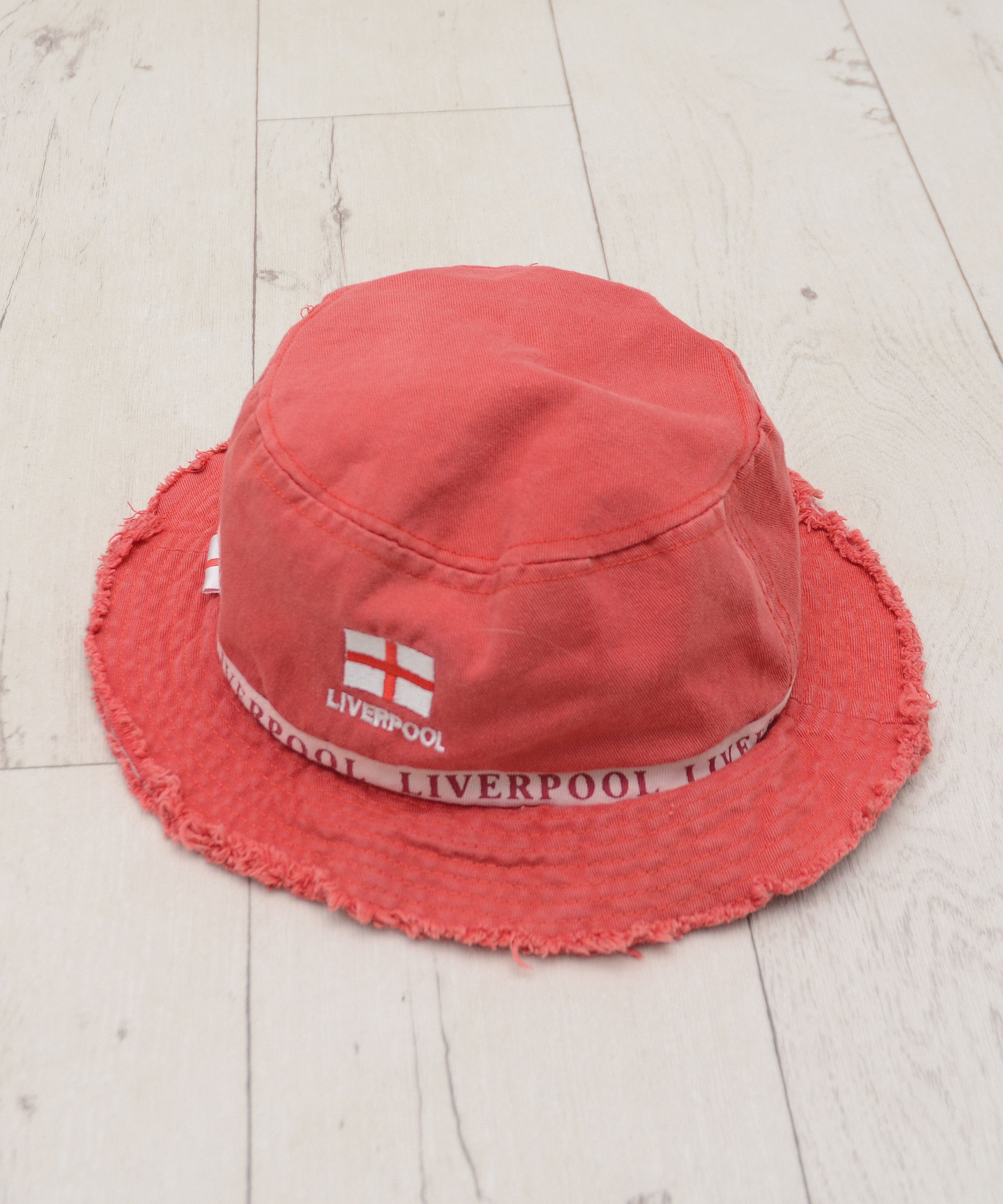 Vintage Bucket made of Liverpool jersey Vintage Y2K Socer Hat Cap Size ONE SIZE - 2 Thumbnail