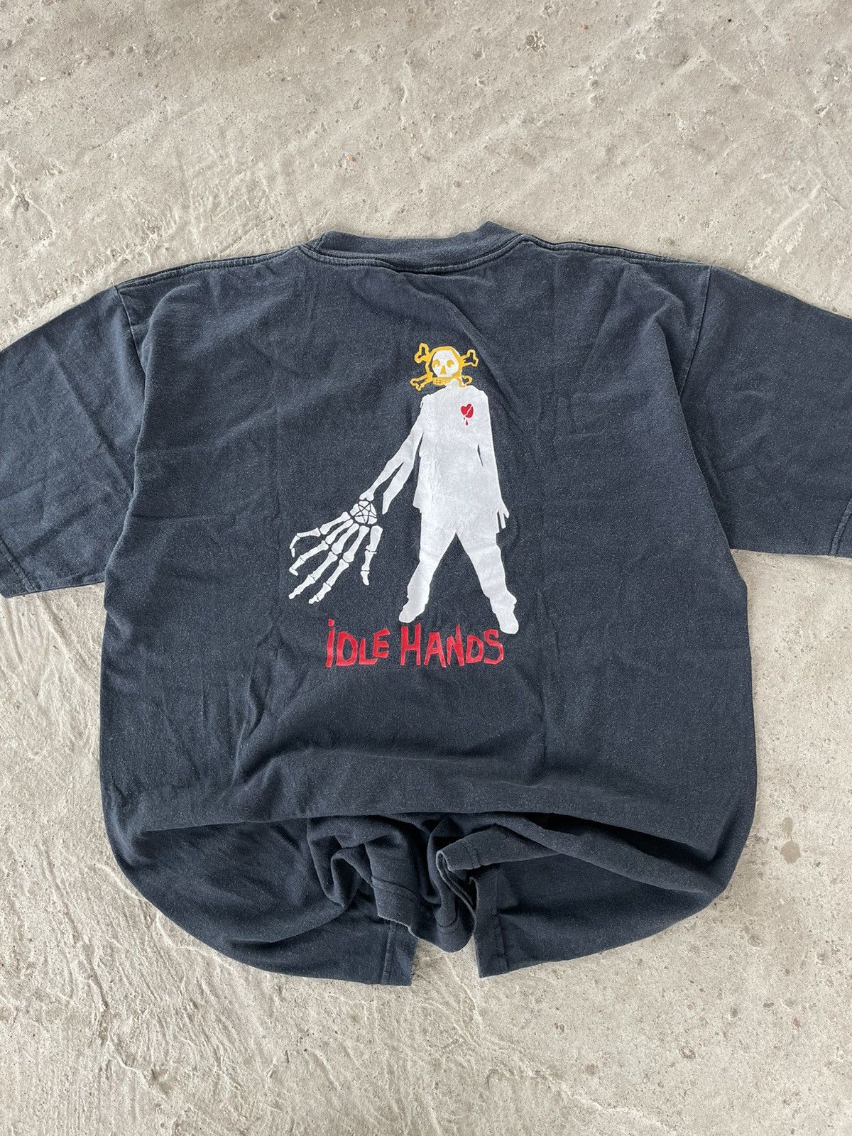 Vintage Rare 1999 Idle Hands Horror Movie Promo Faded T Shirt Size US L / EU 52-54 / 3 - 4 Thumbnail