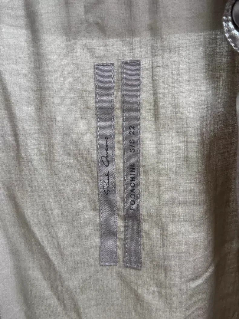 Other Rick Owens 22SS metallic silver blouse with buttoned cuff| Size XS / US 0-2 / IT 36-38 - 3 Thumbnail
