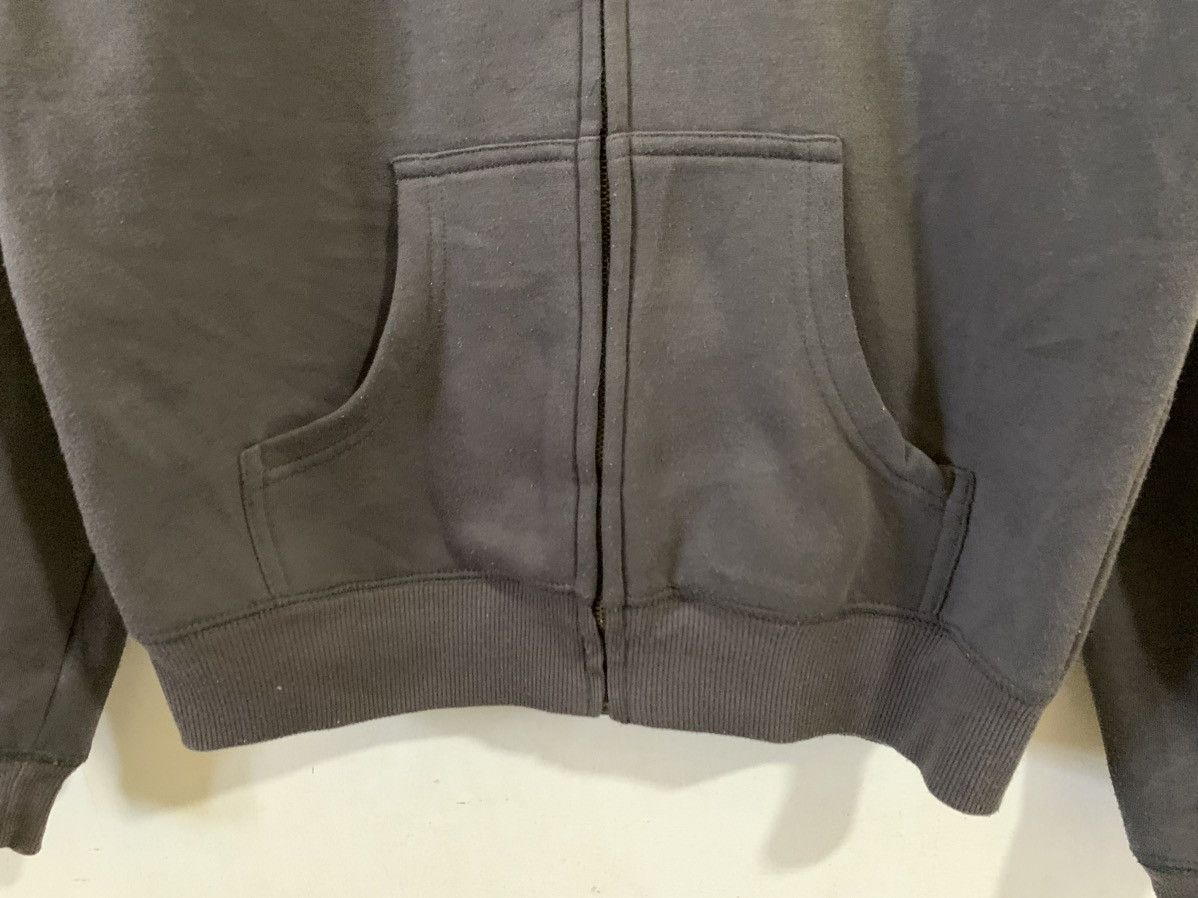 Vintage Vintage Y2K Volcom Stone Patches Zipper Hoodie Size US L / EU 52-54 / 3 - 10 Thumbnail