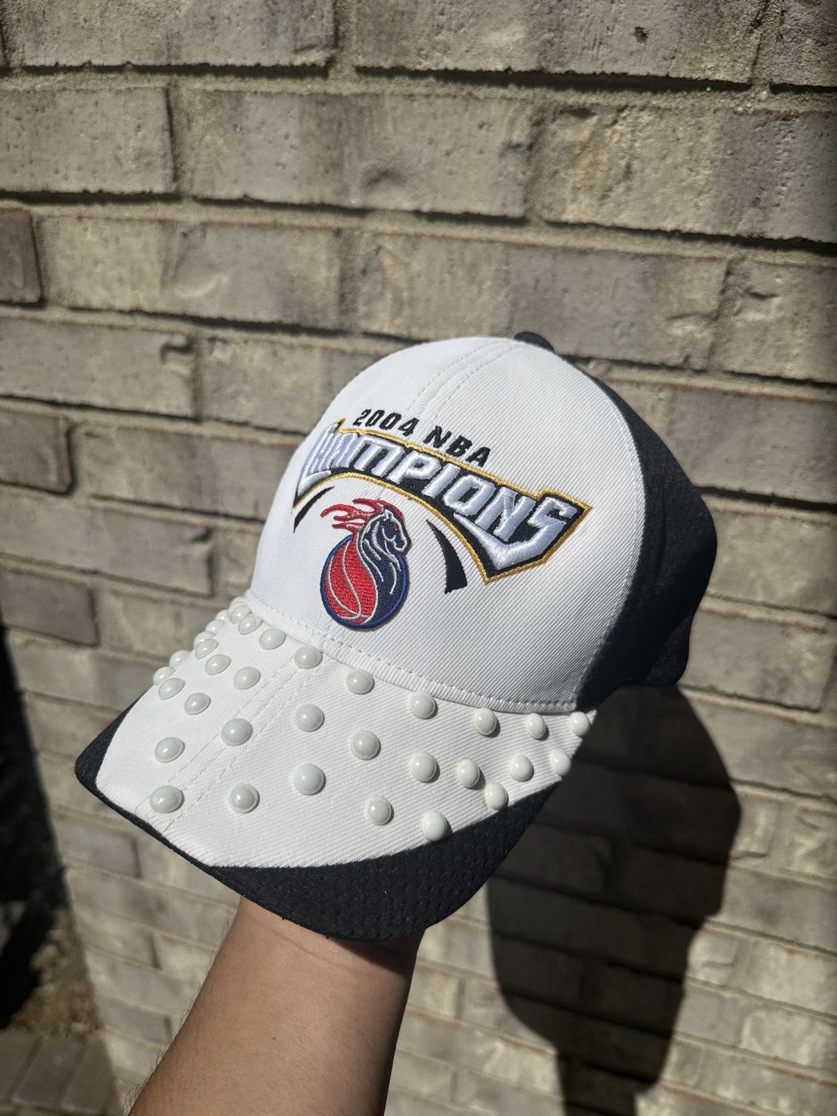 NBA NBA 2004 championship hat Size ONE SIZE - 3 Thumbnail