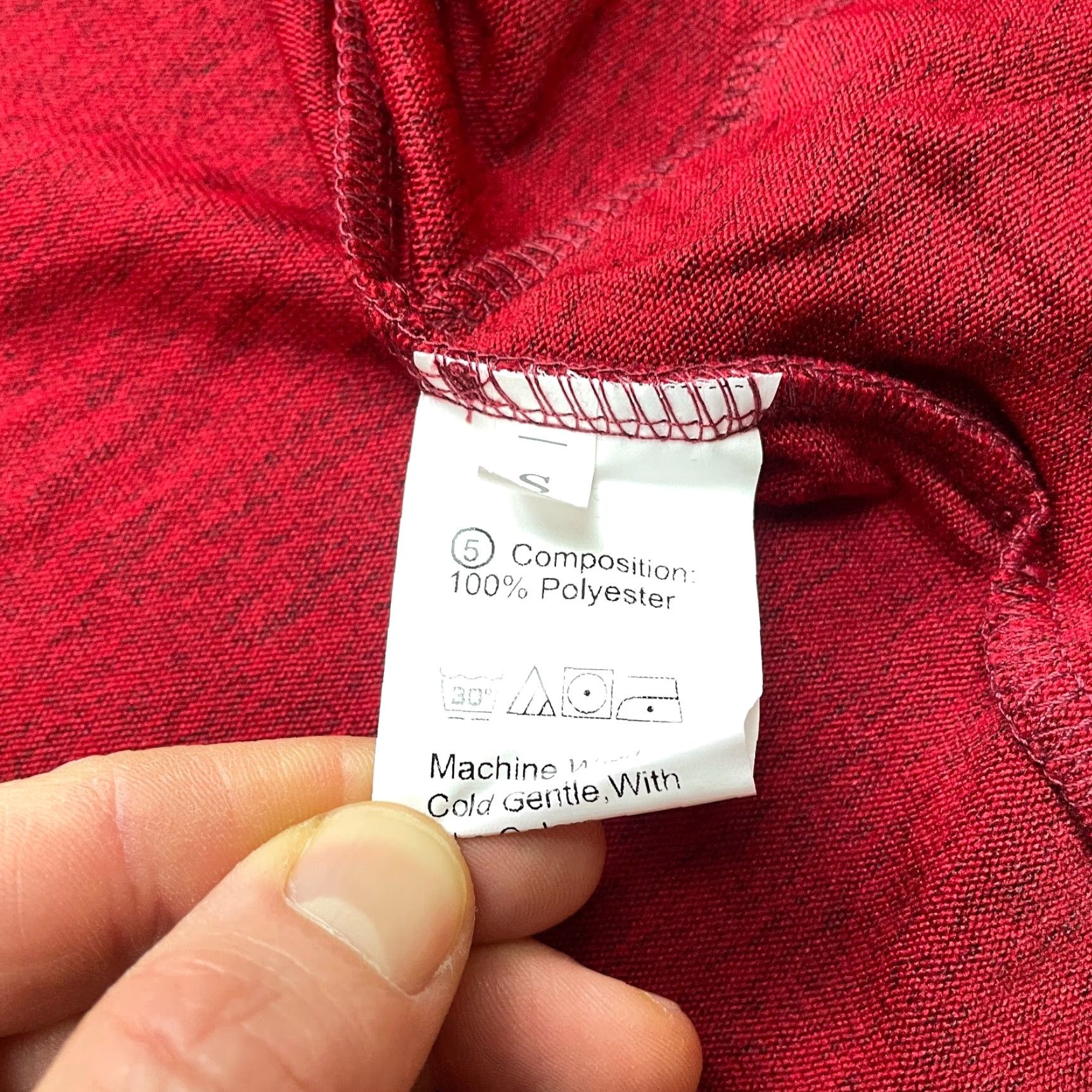 Vintage Unbranded Cardigan Sweater Womens Small Red Pockets New NWT V-Neck Knit Woolless Polyester Stay-Soft All Seasons Fall Winter Spring Size S / US 4 / IT 40 - 7 Thumbnail