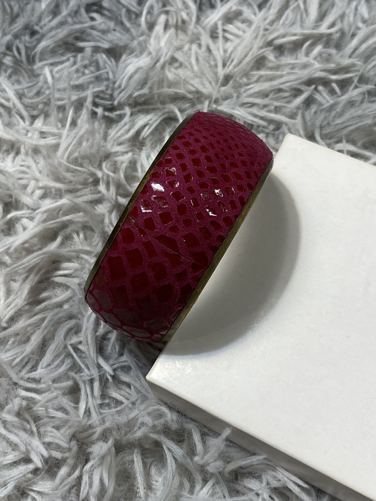 Jewelry Pink Textured Bangle - Japanese Brand Size ONE SIZE - 4 Thumbnail
