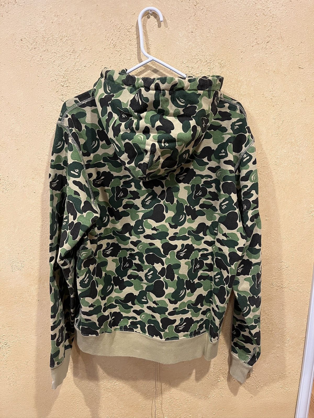 Bape × Undefeated BAPE x UNDEFEATED HOODIE Size US L / EU 52-54 / 3 - 2 Thumbnail