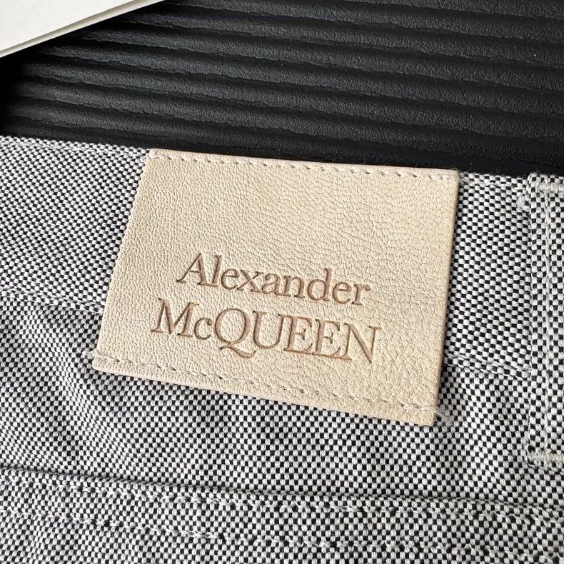 Alexander McQueen Alexander Mcqueen Straight silhouette casual pants Size US 30 / EU 46 - 3 Thumbnail