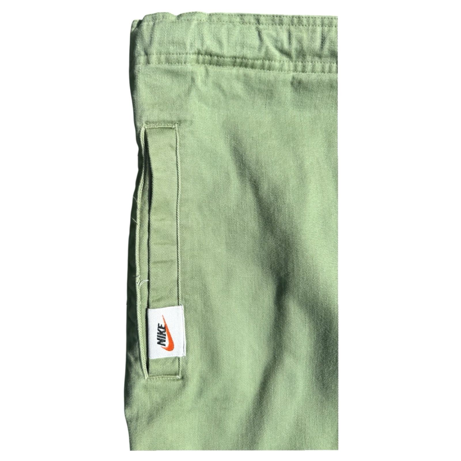 Nike VINTAGE Nike Y2K Olive Green Military Style Silver Tag Shorts XL RARE Men Athletic Military 2XL Silver Size US 39 - 5 Thumbnail