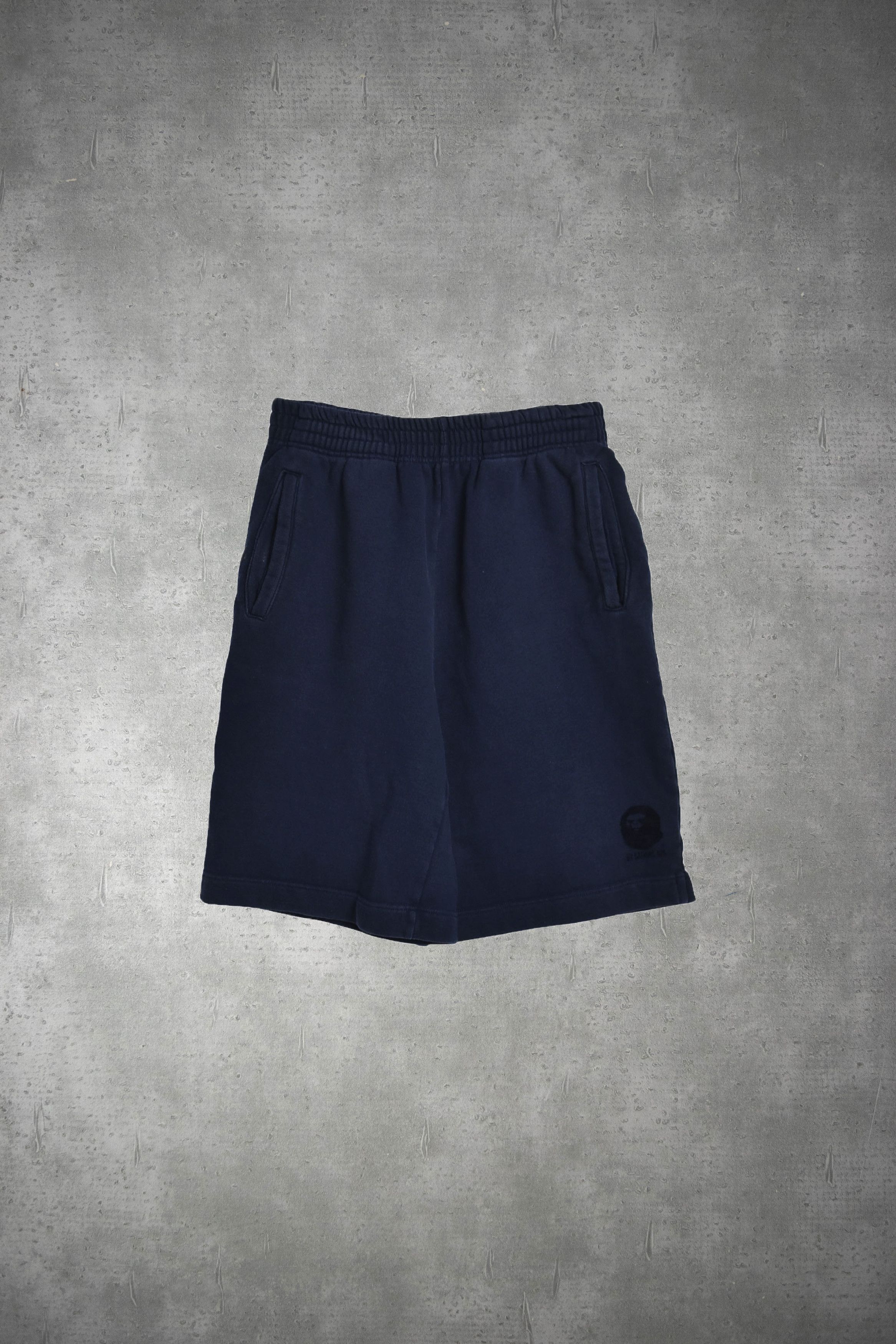Bape × Vintage Easy Sweat Shorts 28025 - 793 72 Size US 27 - 1 Thumbnail