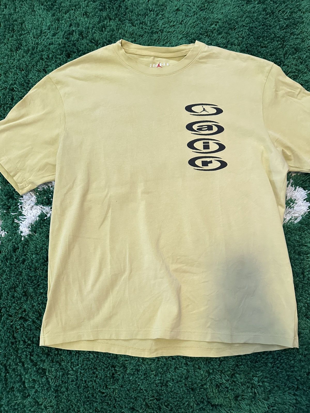 Jordan Brand × Travis Scott Jordan x Cactus Jack Yellow Tee XL Size US XL / EU 56 / 4 - 2 Thumbnail
