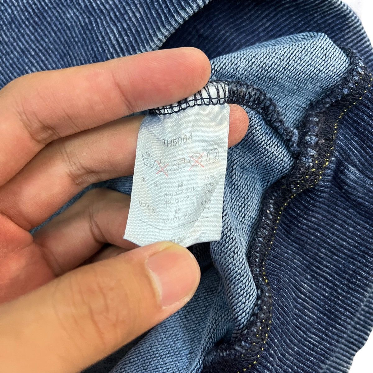 Thrasher Thrasher Indigo Denim Crewneck Size US L / EU 52-54 / 3 - 4 Thumbnail