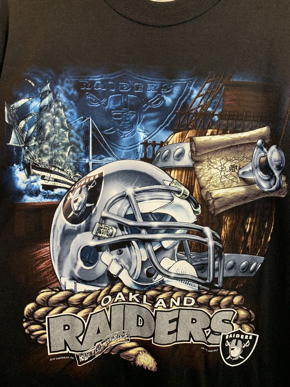 Lee × NFL × Vintage *RARE* Vintage Oakland Raiders Pirate NFL Football Art Shirt Size US M / EU 48-50 / 2 - 2 Thumbnail