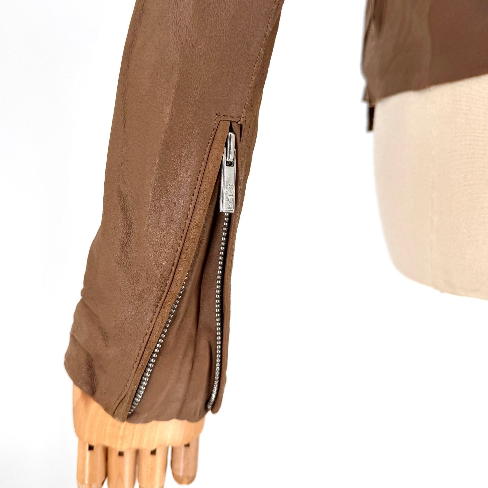 Michael Kors Vintage Y2K Brown Genuine Leather Soft Draped Moto Jacket Size XS / US 0-2 / IT 36-38 - 6 Thumbnail